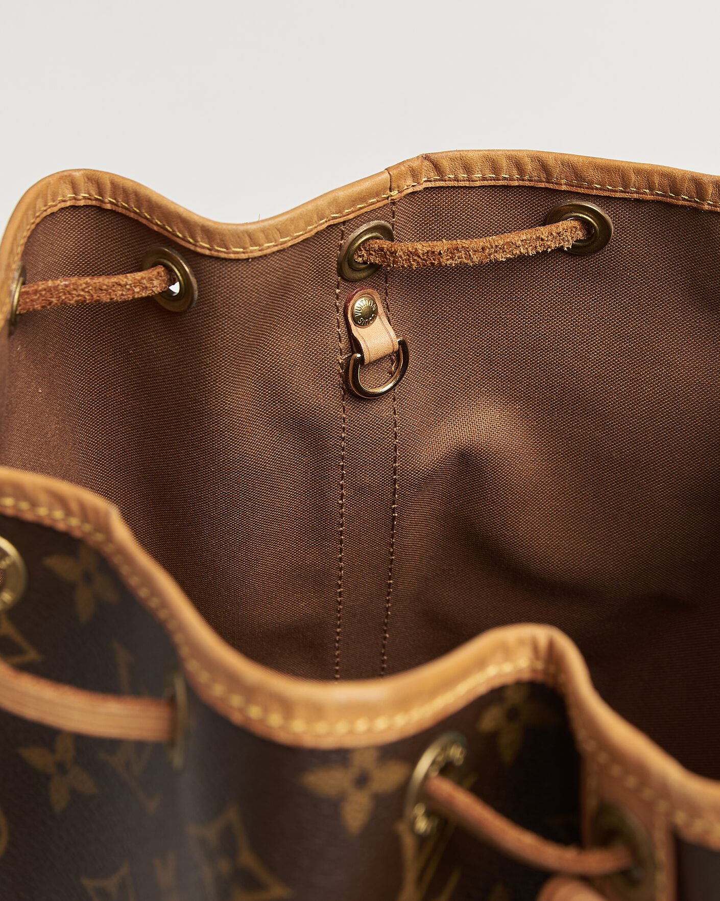 Herre | Pre-Owned & Vintage Bags | Louis Vuitton Pre-Owned | Petit Noé Monogram