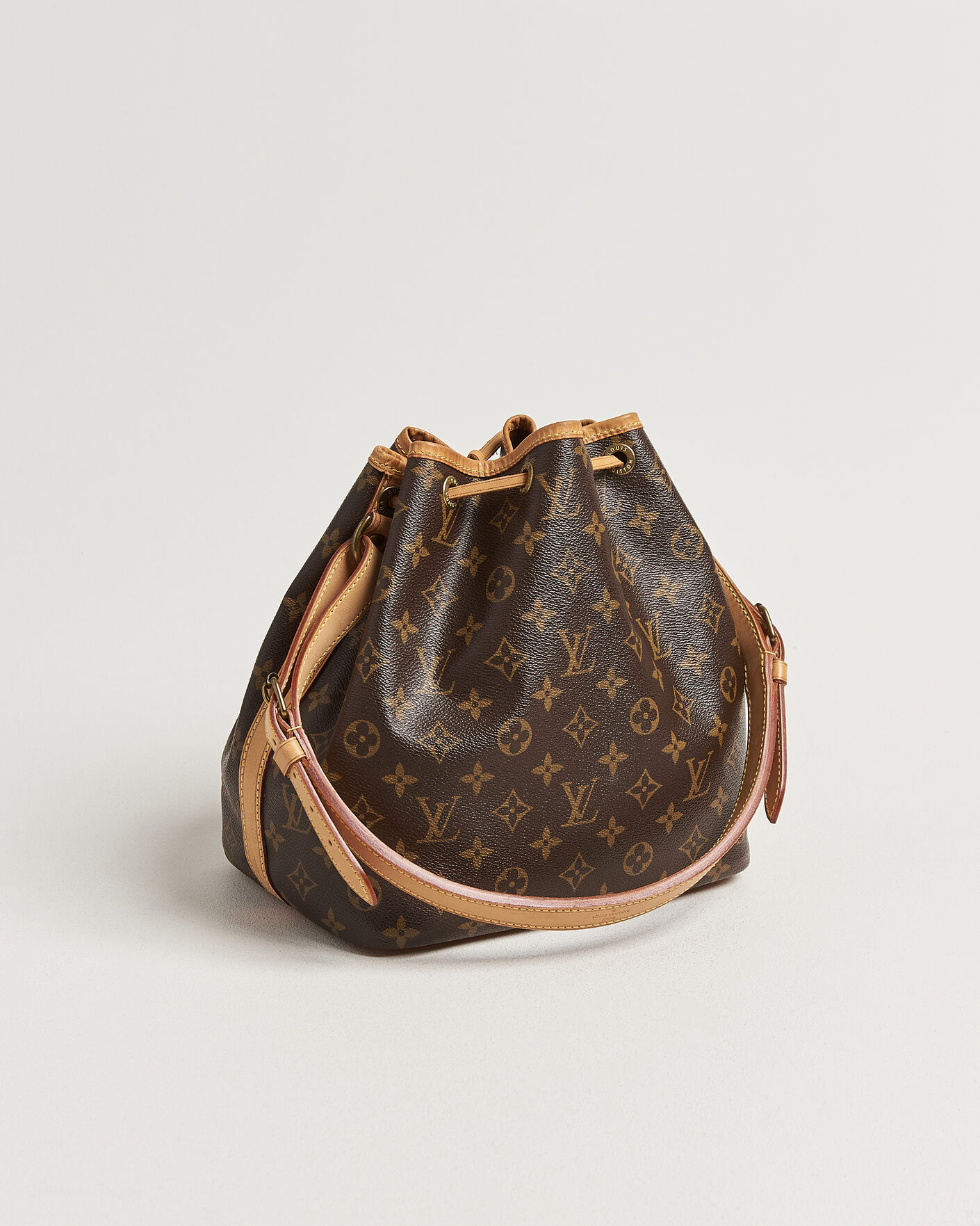 Herre | Pre-Owned & Vintage Bags | Louis Vuitton Pre-Owned | Petit Noé Monogram