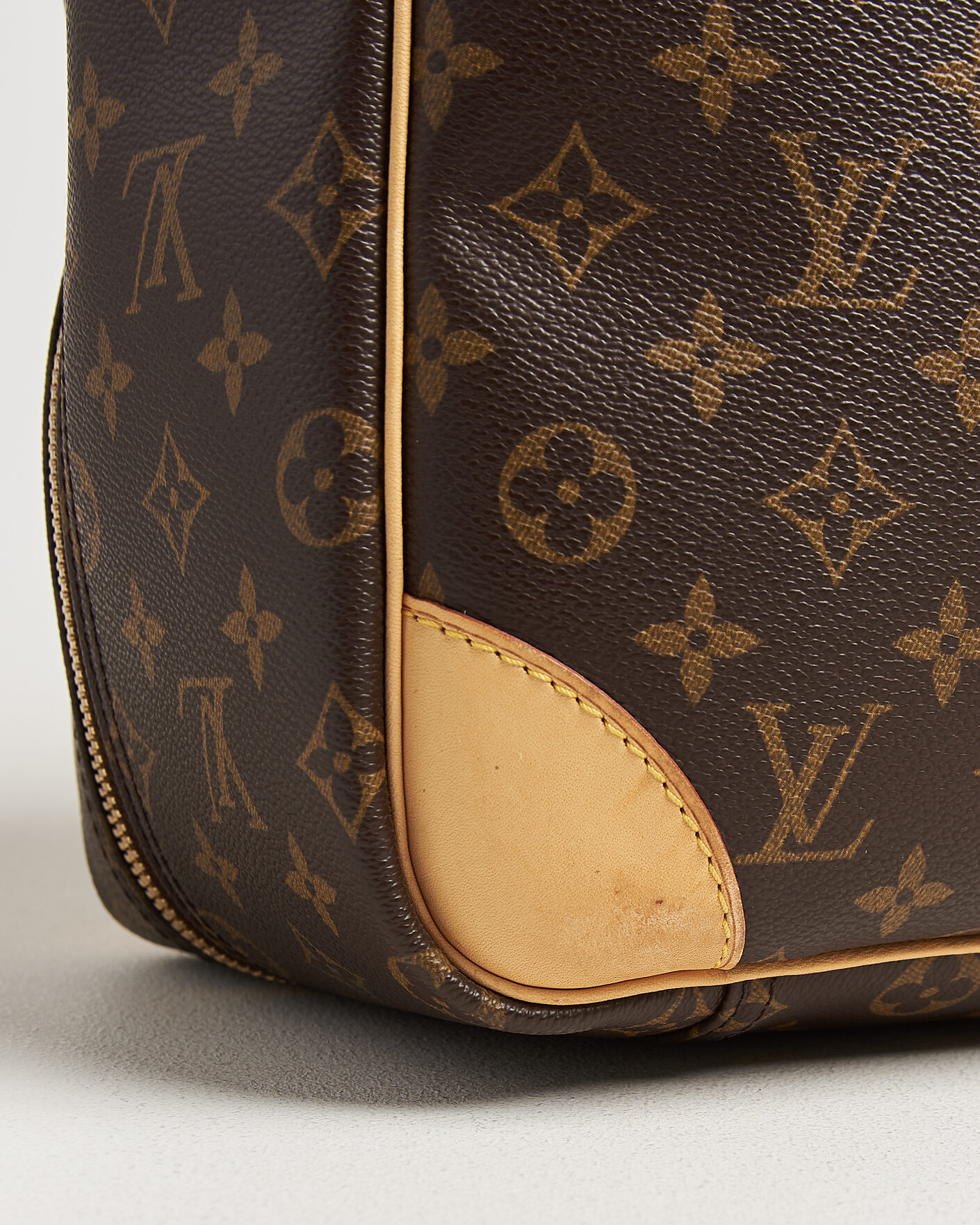 Herre | Pre-Owned & Vintage Bags | Louis Vuitton Pre-Owned | Sirius 45 Bag Monogram