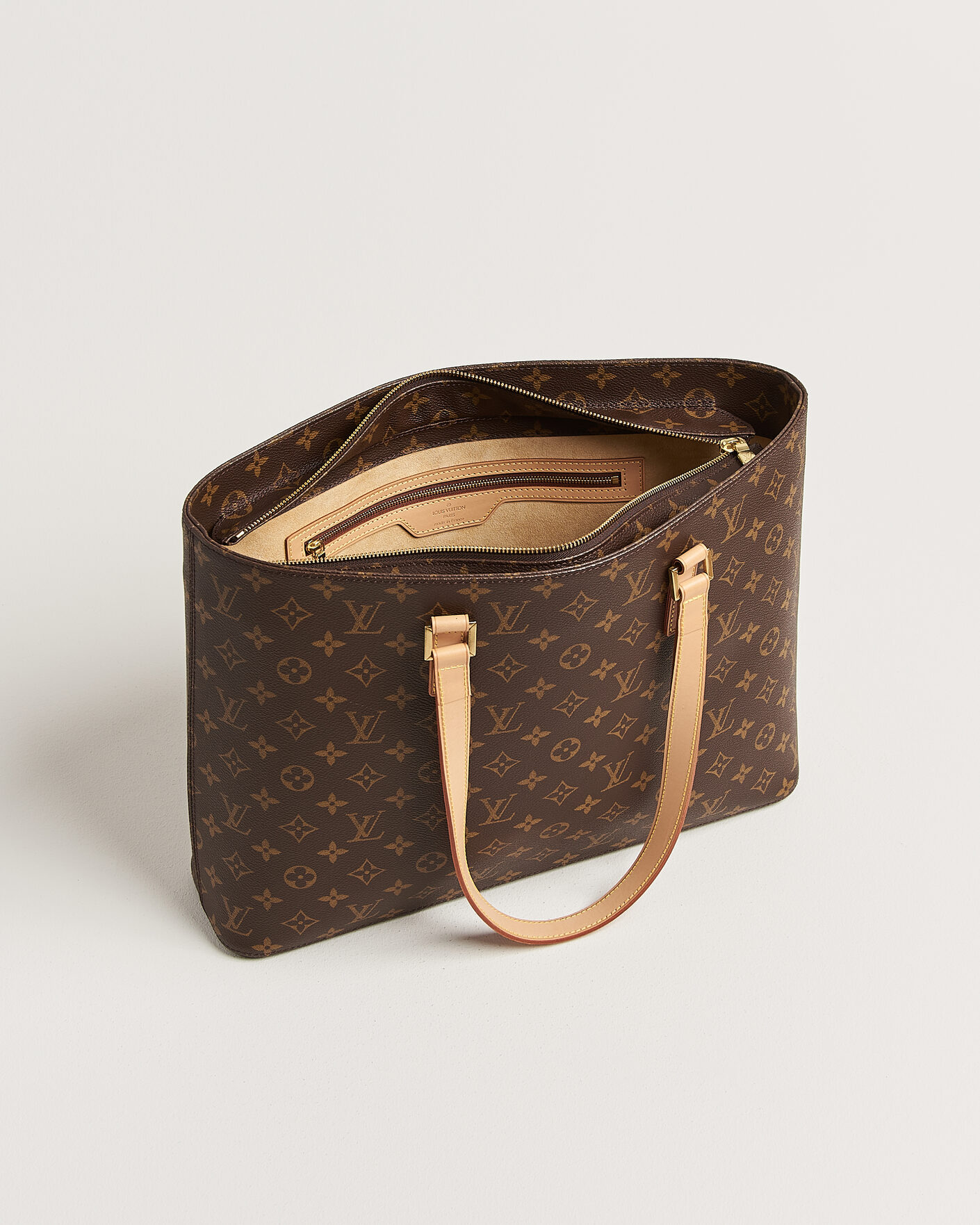 Herre | Pre-Owned & Vintage Bags | Louis Vuitton Pre-Owned | Luco Bag Monogram