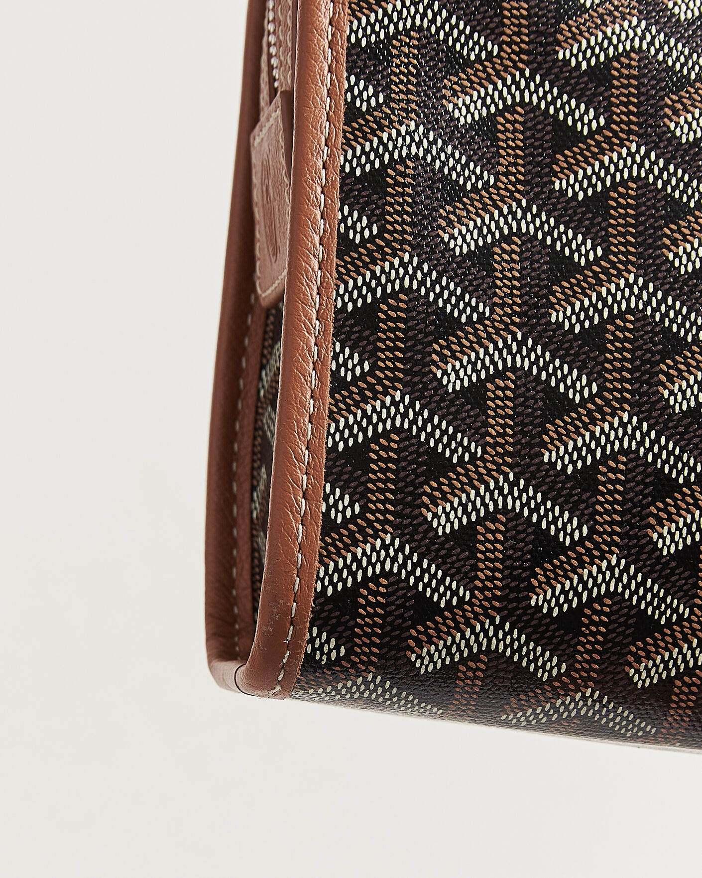 Herre | Pre-Owned & Vintage Bags | Goyard Pre-Owned | Jouvance MM Toiletry Bag Black