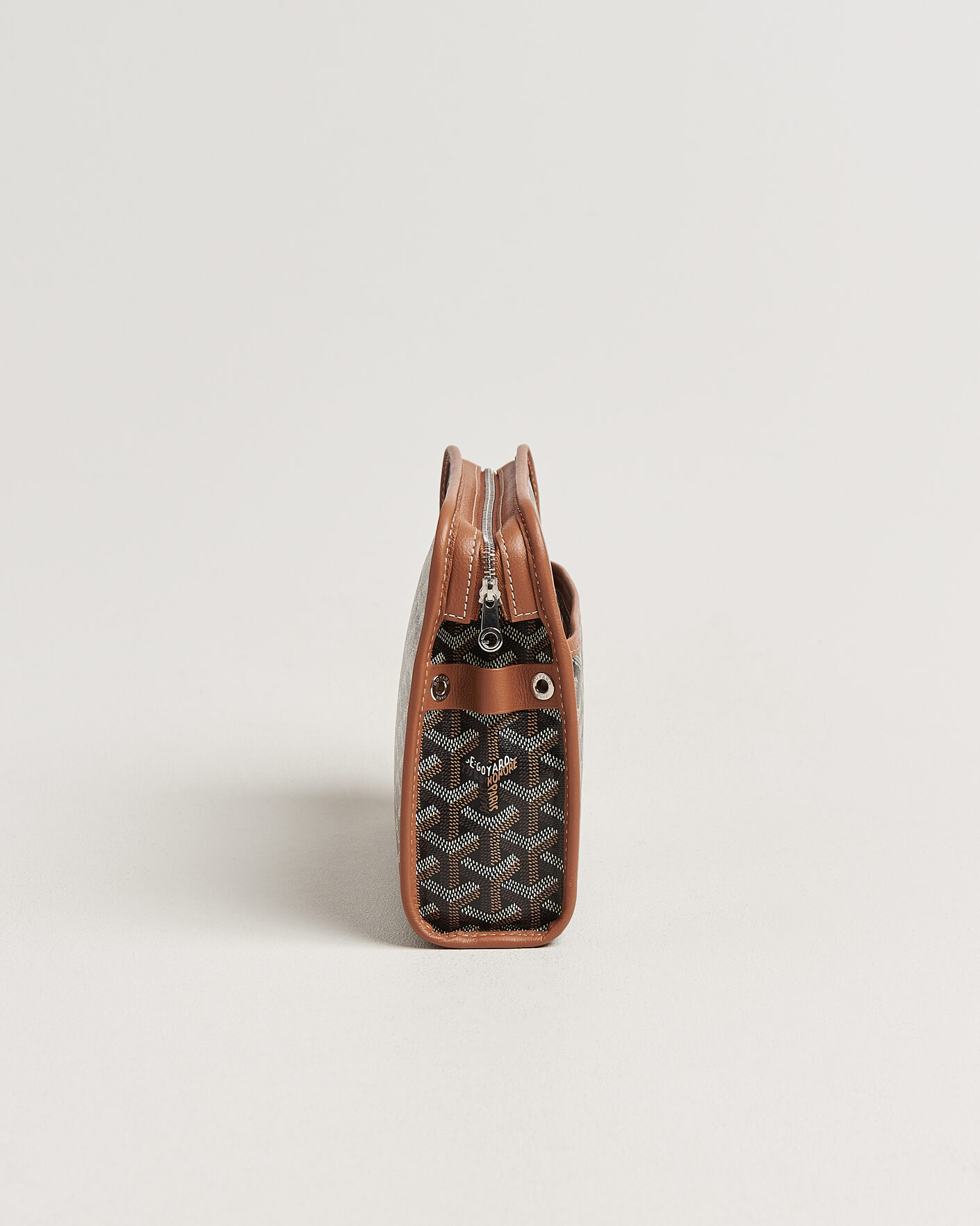 Herre | Pre-Owned & Vintage Bags | Goyard Pre-Owned | Jouvance MM Toiletry Bag Black