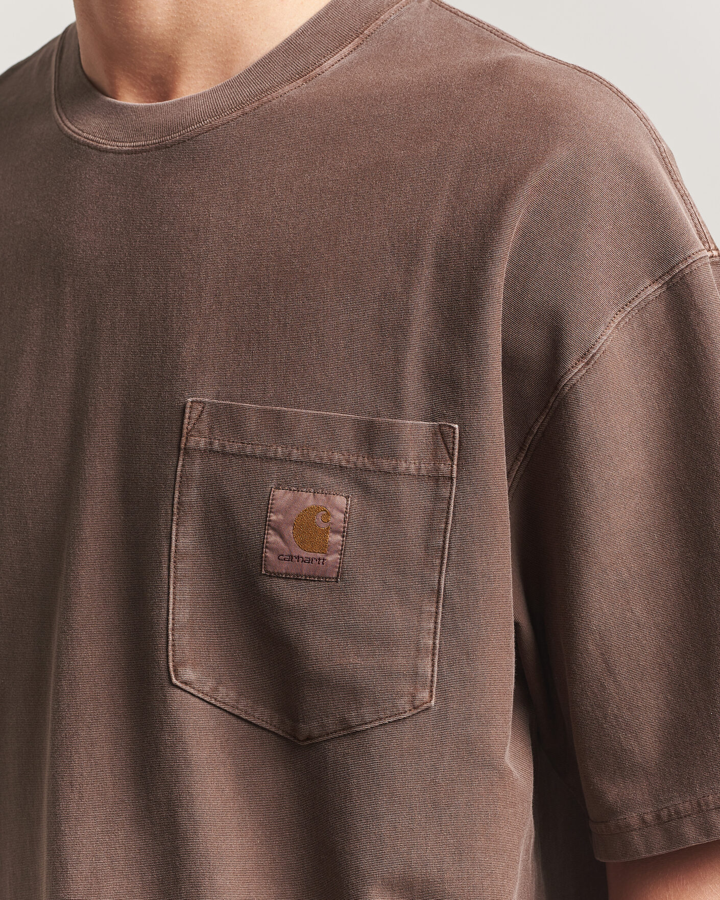 Herre | T-Shirts | Carhartt WIP | Loose Pocket T-Shirt Tobacco