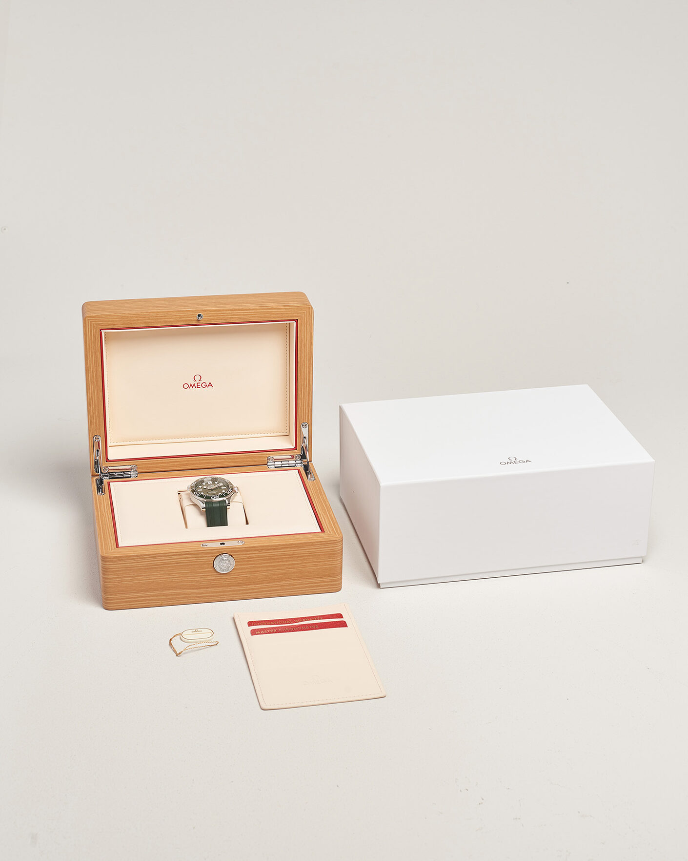 Herre | Pre-Owned & Vintage Watches | Omega Pre-Owned | Seamaster 300M Diver