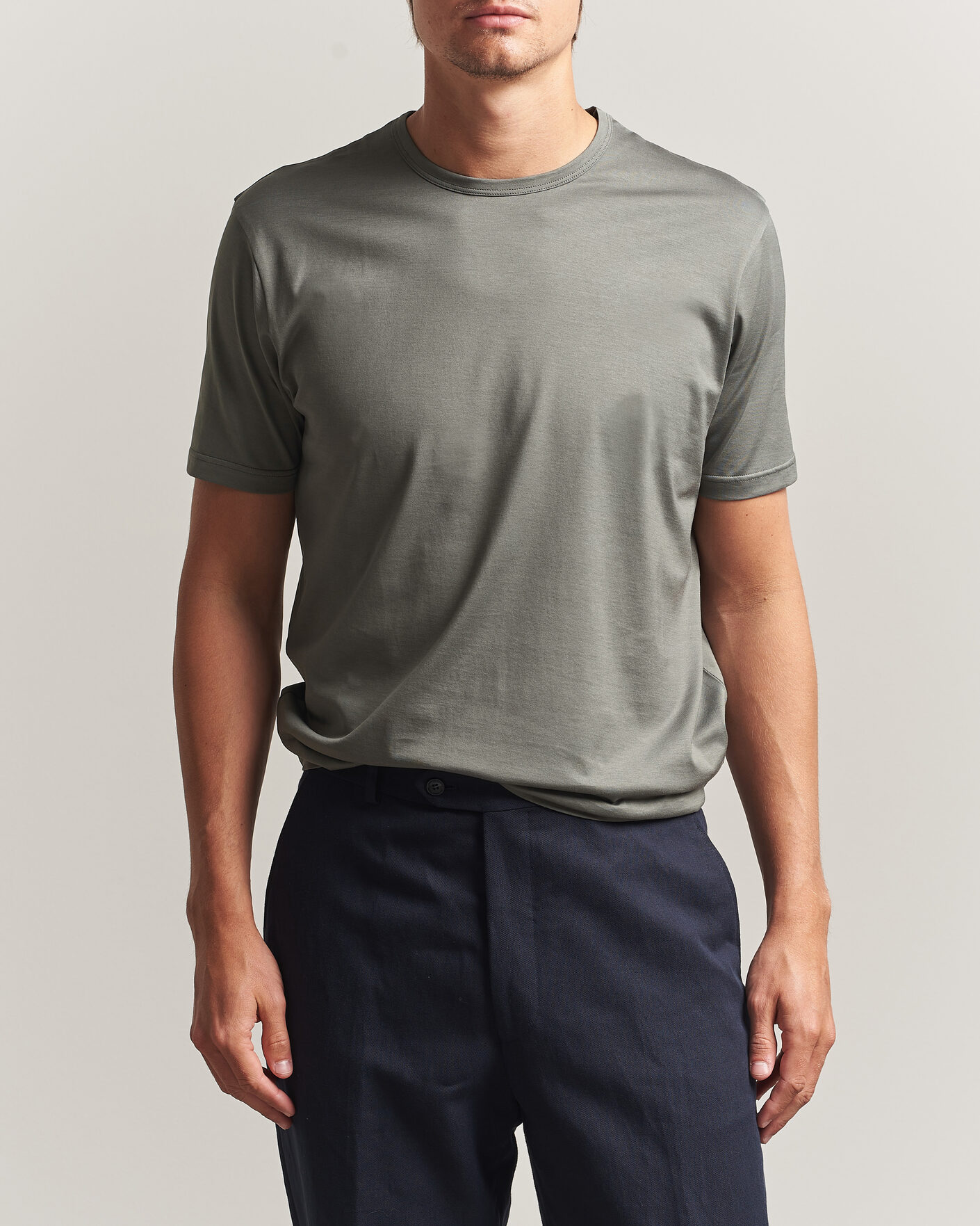 Herre | T-Shirts | Sunspel | Crew Neck Q82 Cotton T-Shirt Fossil Grey