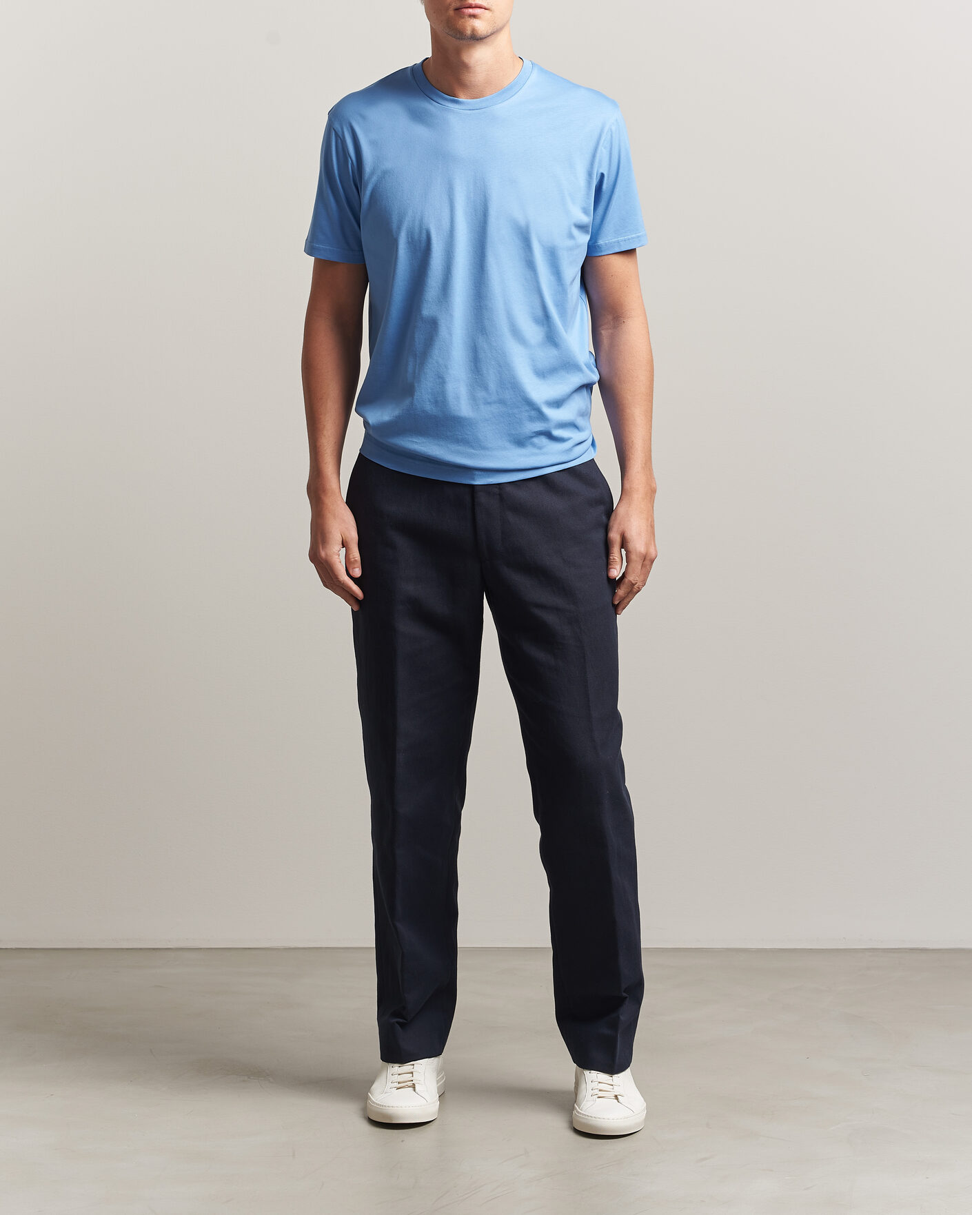 Herre | T-Shirts | Sunspel | Riviera Midweight T-Shirt Azure Blue