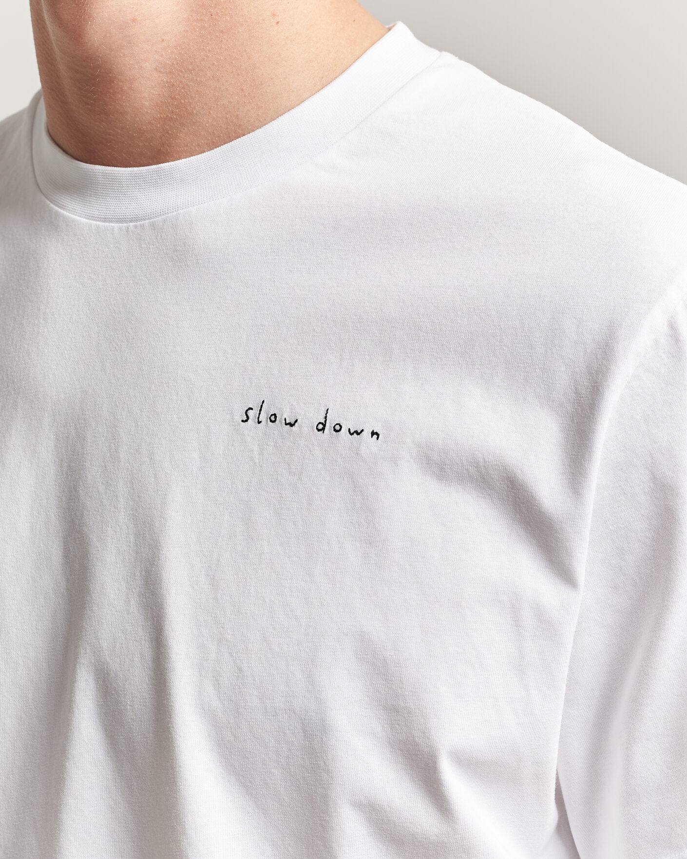 Herre | T-Shirts | Forét | Slow Down T-Shirt White