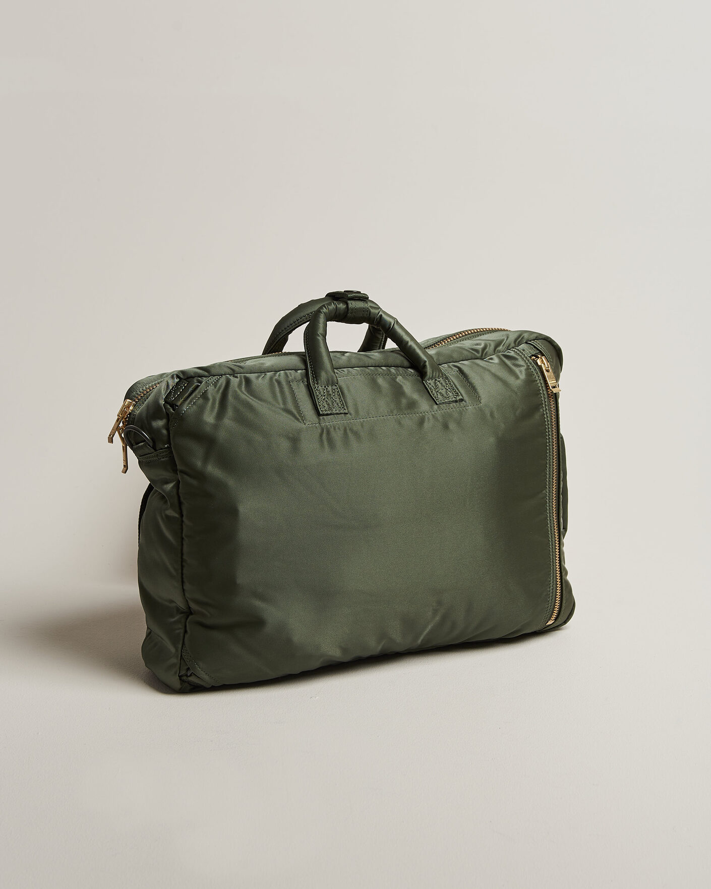 Herre | Tasker | Porter-Yoshida & Co. | Tanker 3Way Document Bag Sage Green
