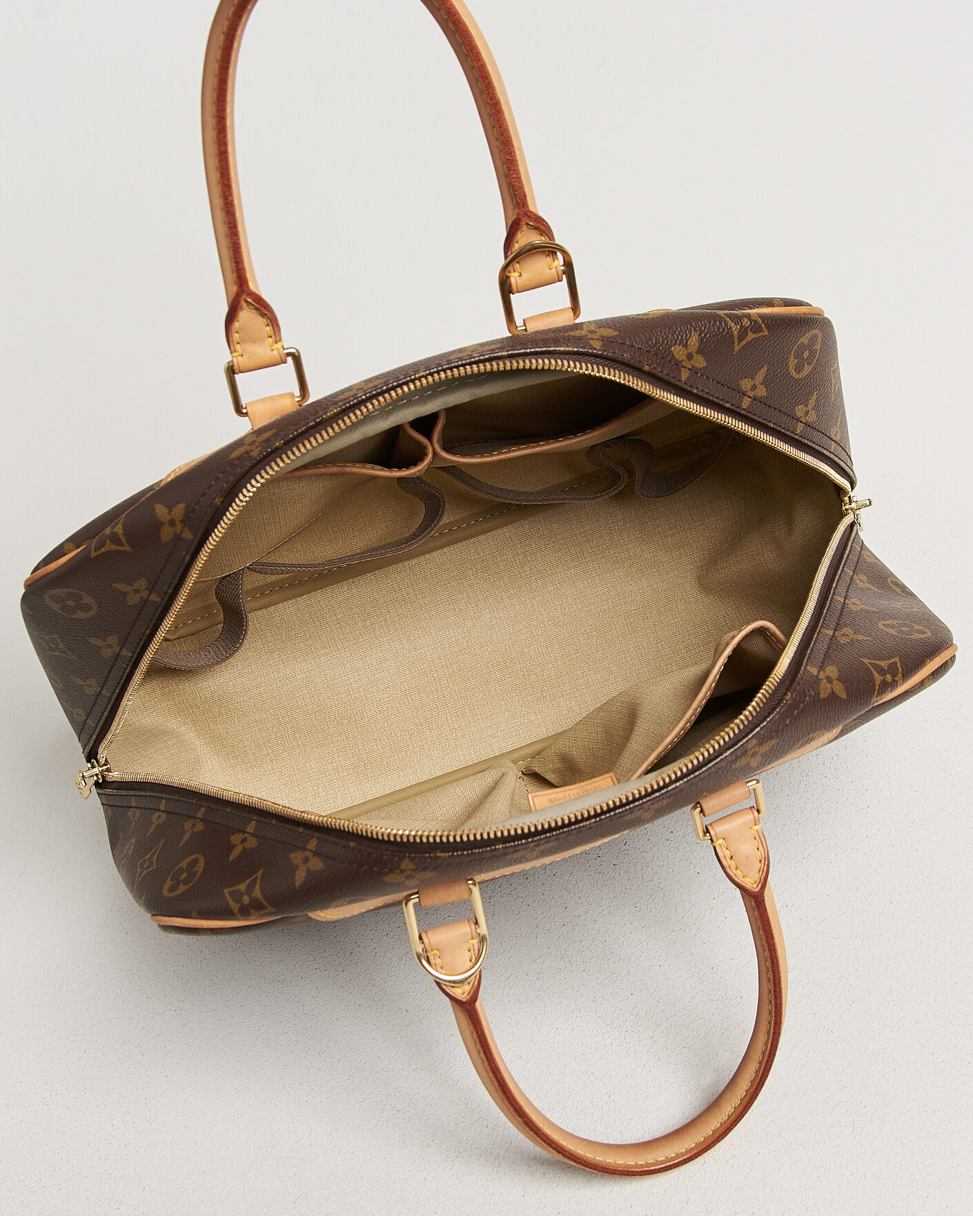 Herre | Pre-Owned & Vintage Bags | Louis Vuitton Pre-Owned | Deauville Bag Monogram