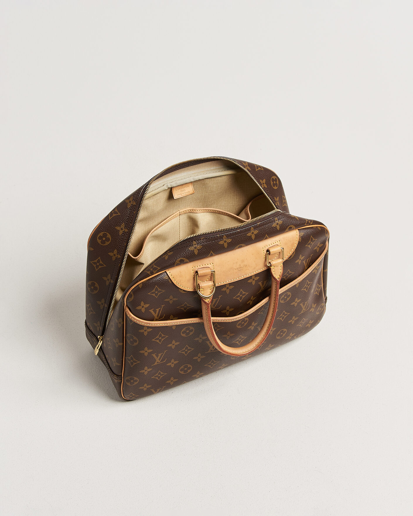 Herre | Pre-Owned & Vintage Bags | Louis Vuitton Pre-Owned | Deauville Bag Monogram