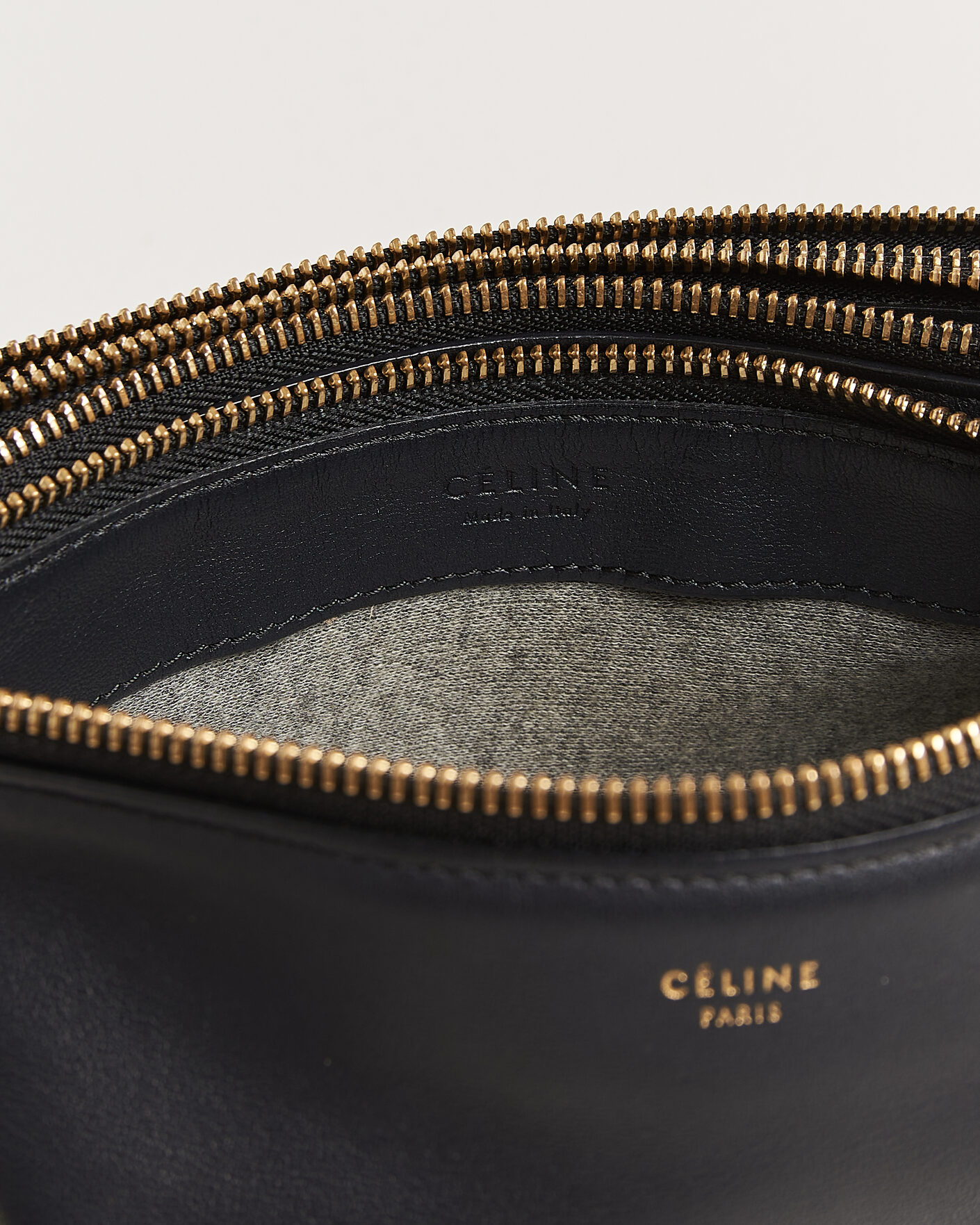 Herre | Pre-Owned & Vintage Bags | Celine Pre-Owned | Trio Bag Small Leather Black