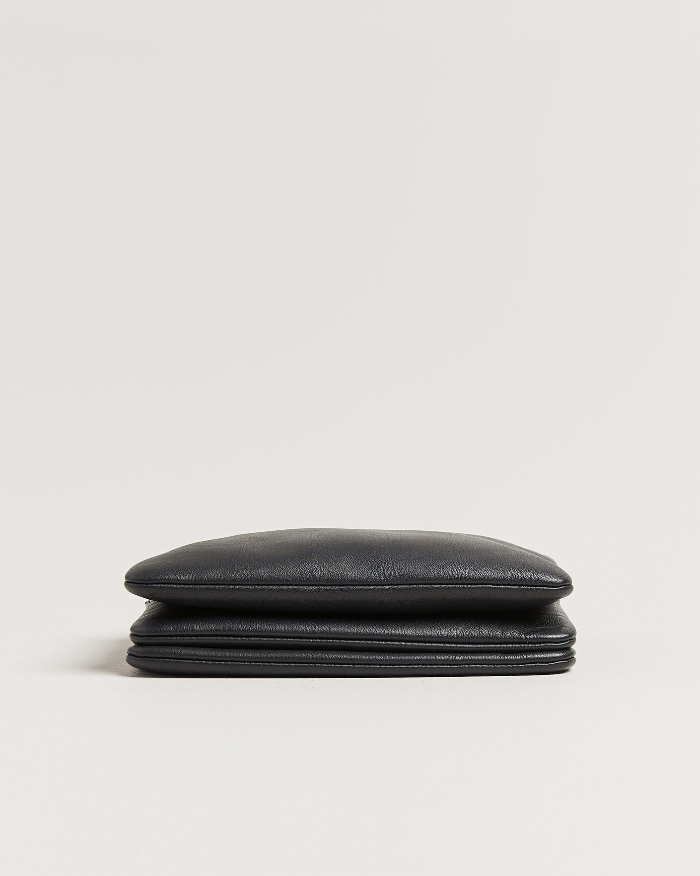 Herre | Pre-Owned & Vintage Bags | Celine Pre-Owned | Trio Bag Small Leather Black