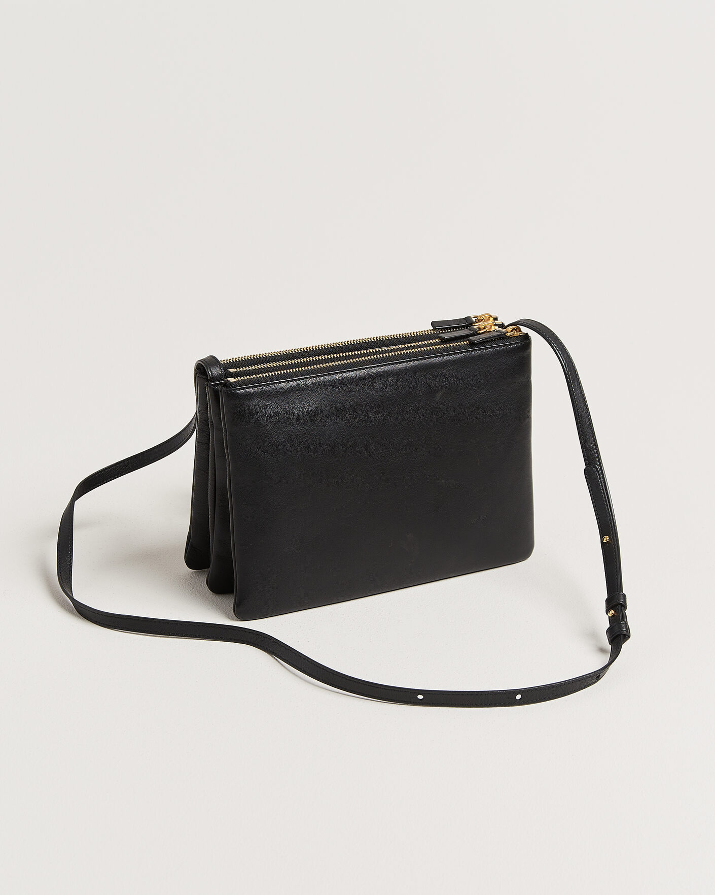 Herre | Pre-Owned & Vintage Bags | Celine Pre-Owned | Trio Bag Medium Leather Black