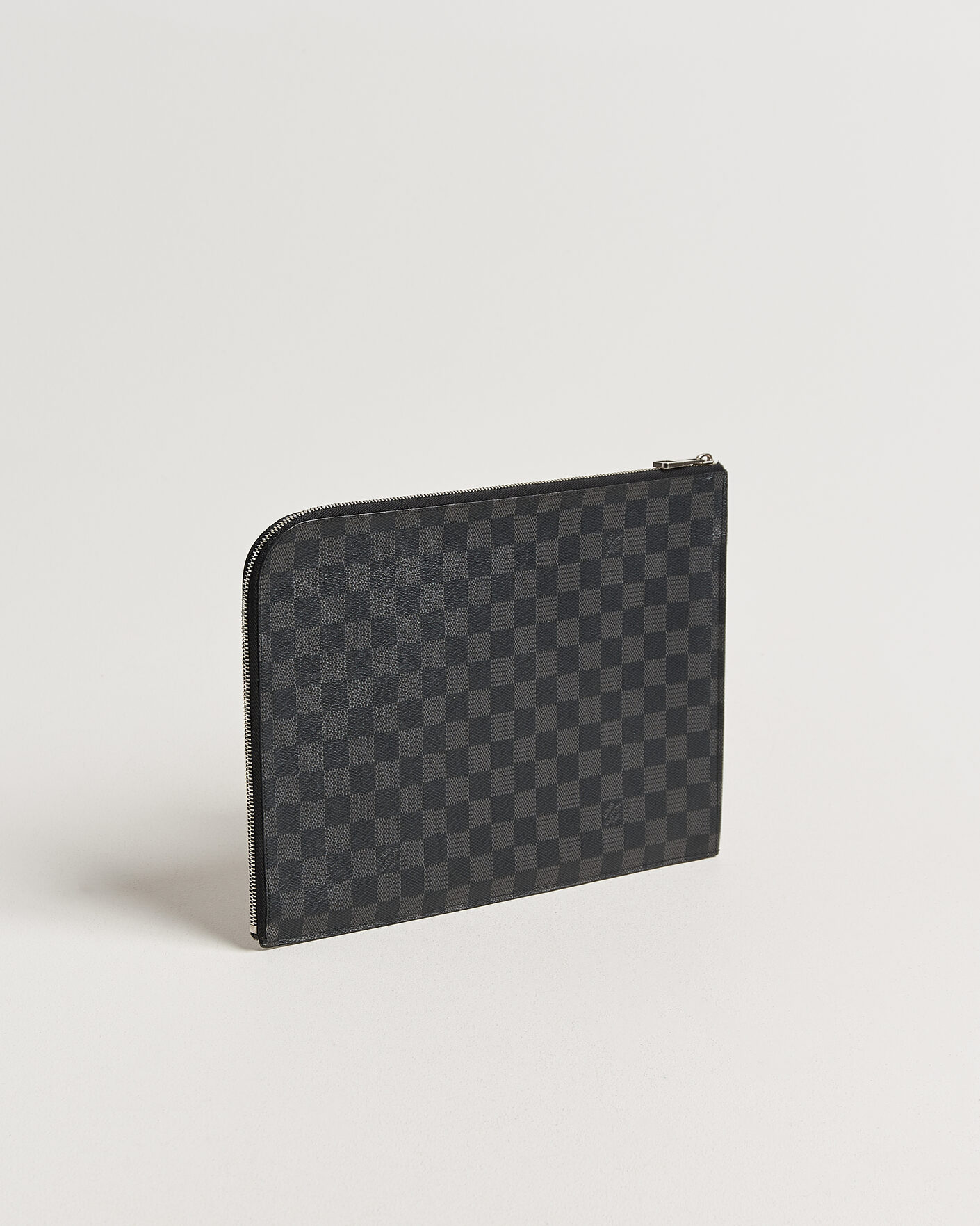 Herre | Pre-Owned & Vintage Bags | Louis Vuitton Pre-Owned | Pochette Jules Damier Graphite