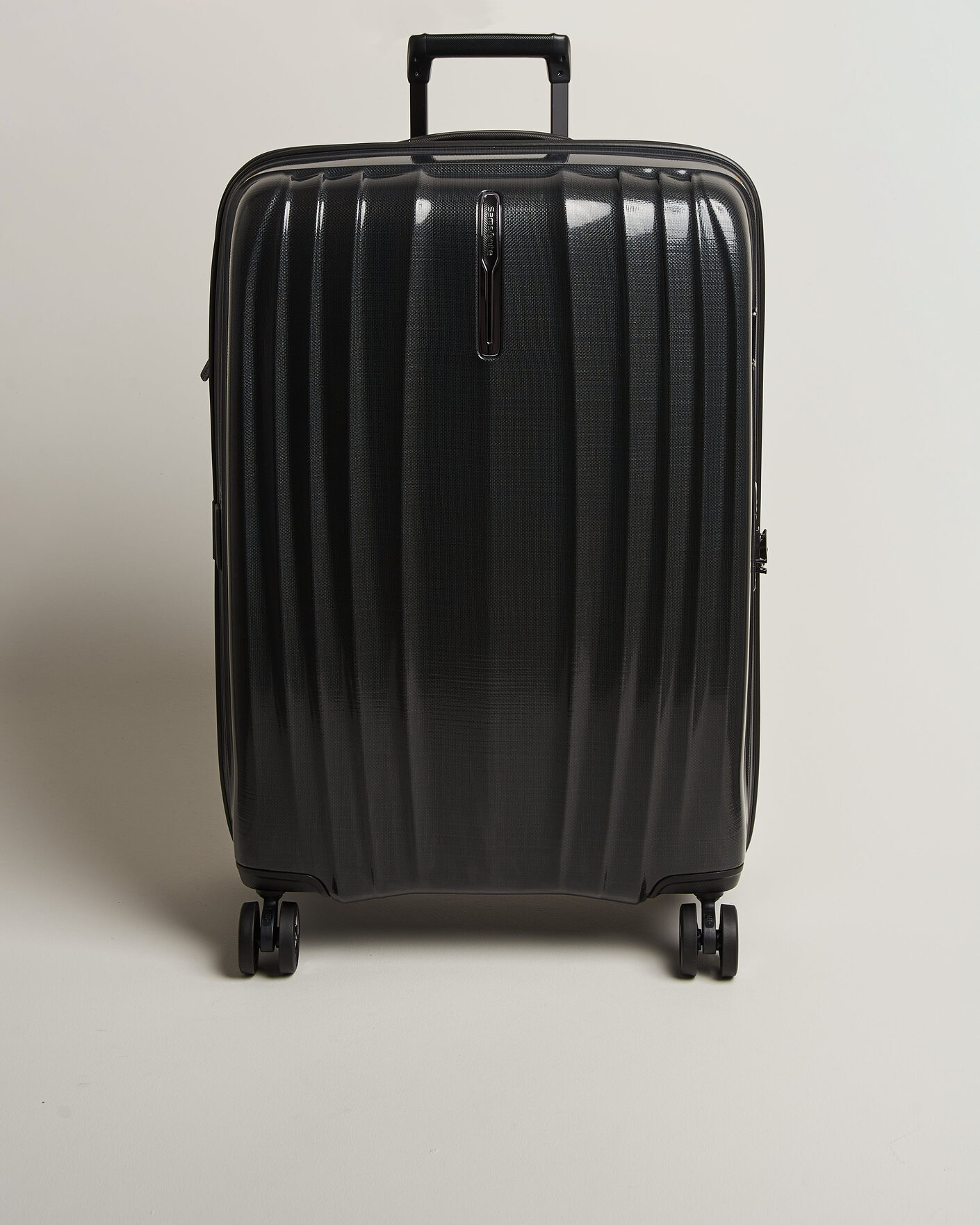 Herre | Tasker | Samsonite | Nexis Spinner Check-In Onyx Black