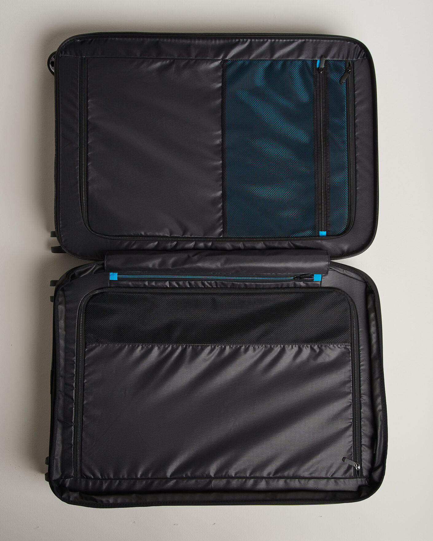 Herre | Tasker | Samsonite | Nexis Spinner Check-In Onyx Black