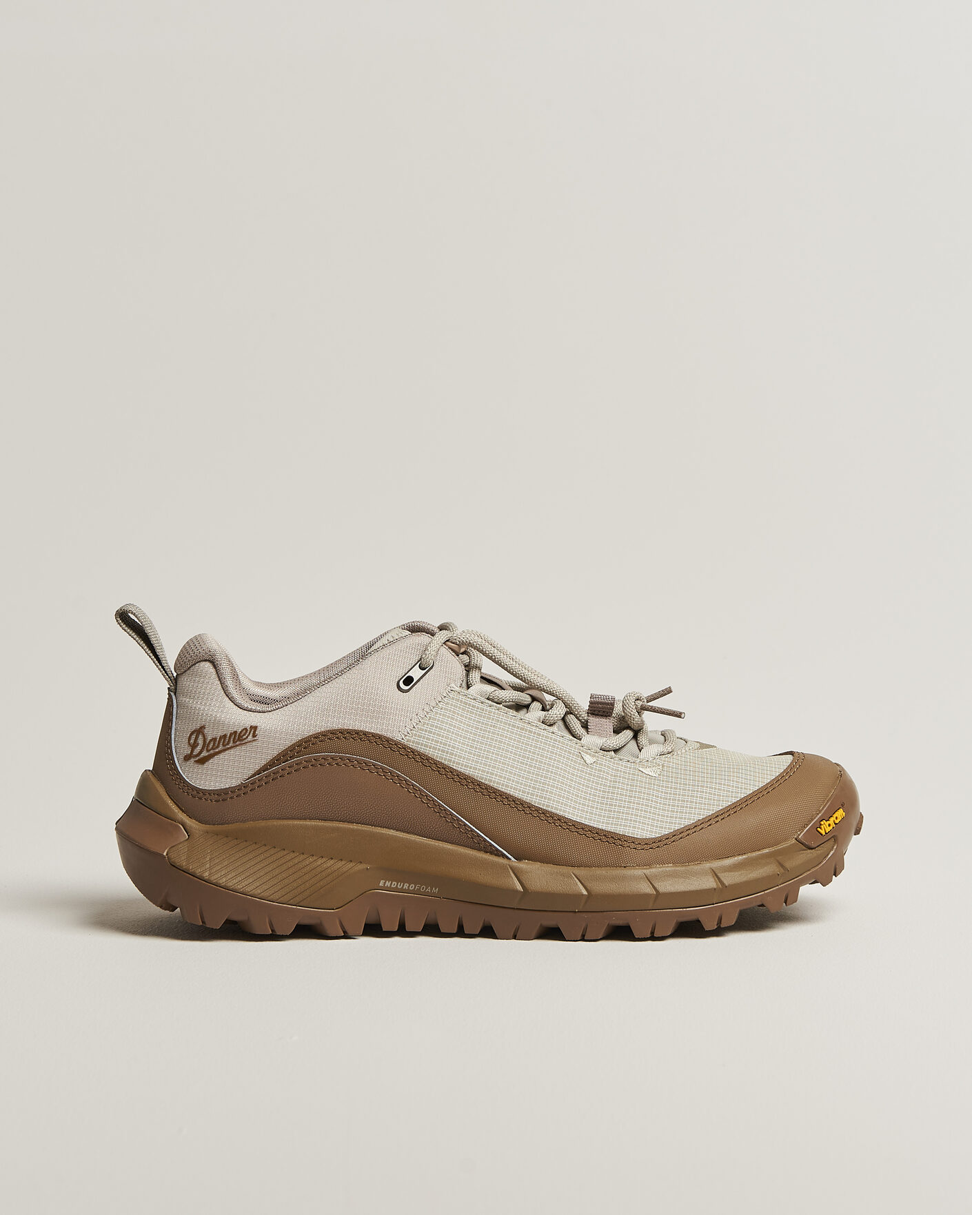 Herre | Vandresko | Danner | N45 Max Low Osprey Co-Lab Sand Grey