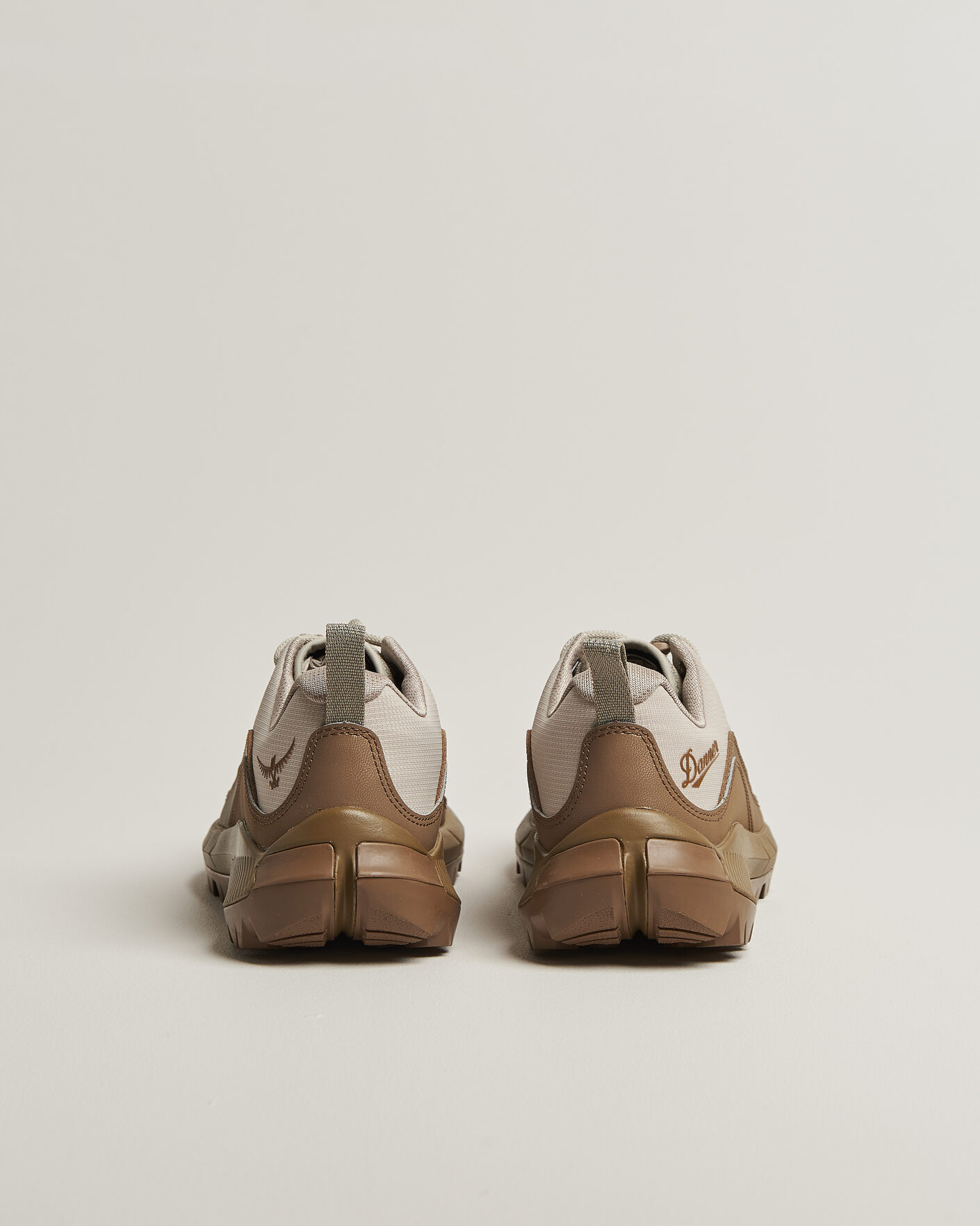 Herre | Vandresko | Danner | N45 Max Low Osprey Co-Lab Sand Grey