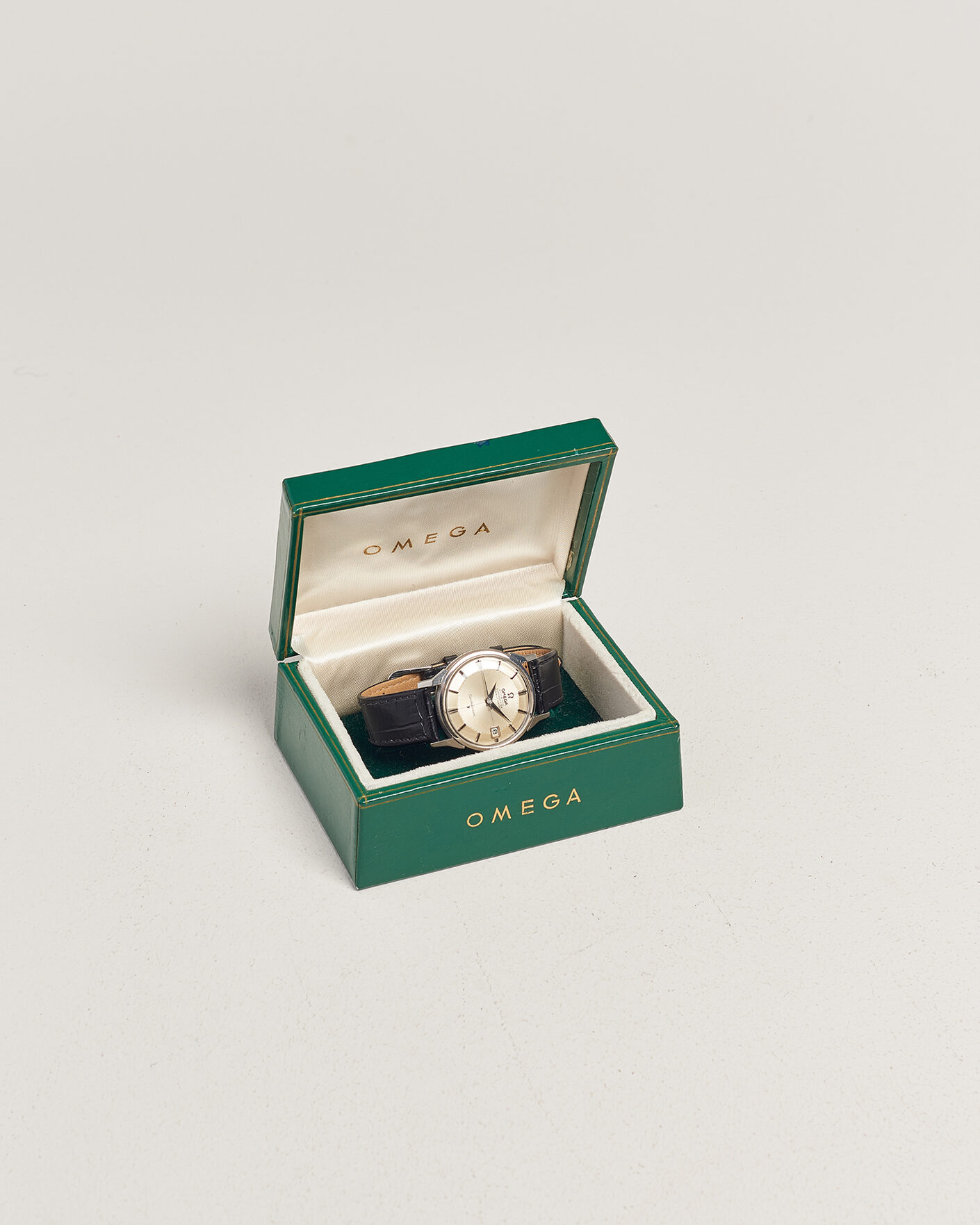 Herre | Pre-Owned & Vintage Watches | Omega Pre-Owned | Constellation Pie Pan