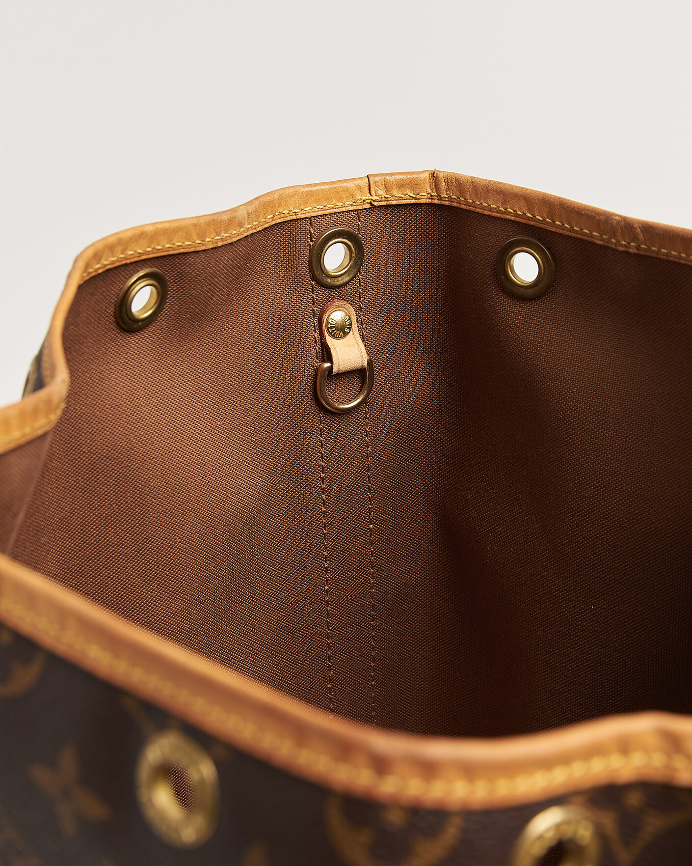 Herre | Pre-Owned & Vintage Bags | Louis Vuitton Pre-Owned | Noé Monogram