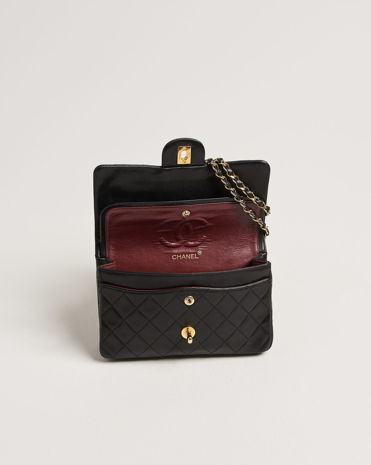 Herre | Chanel Pre-Owned Classic Small Double Flap Bag Black | Chanel Pre-Owned | Classic Small Double Flap Bag Black