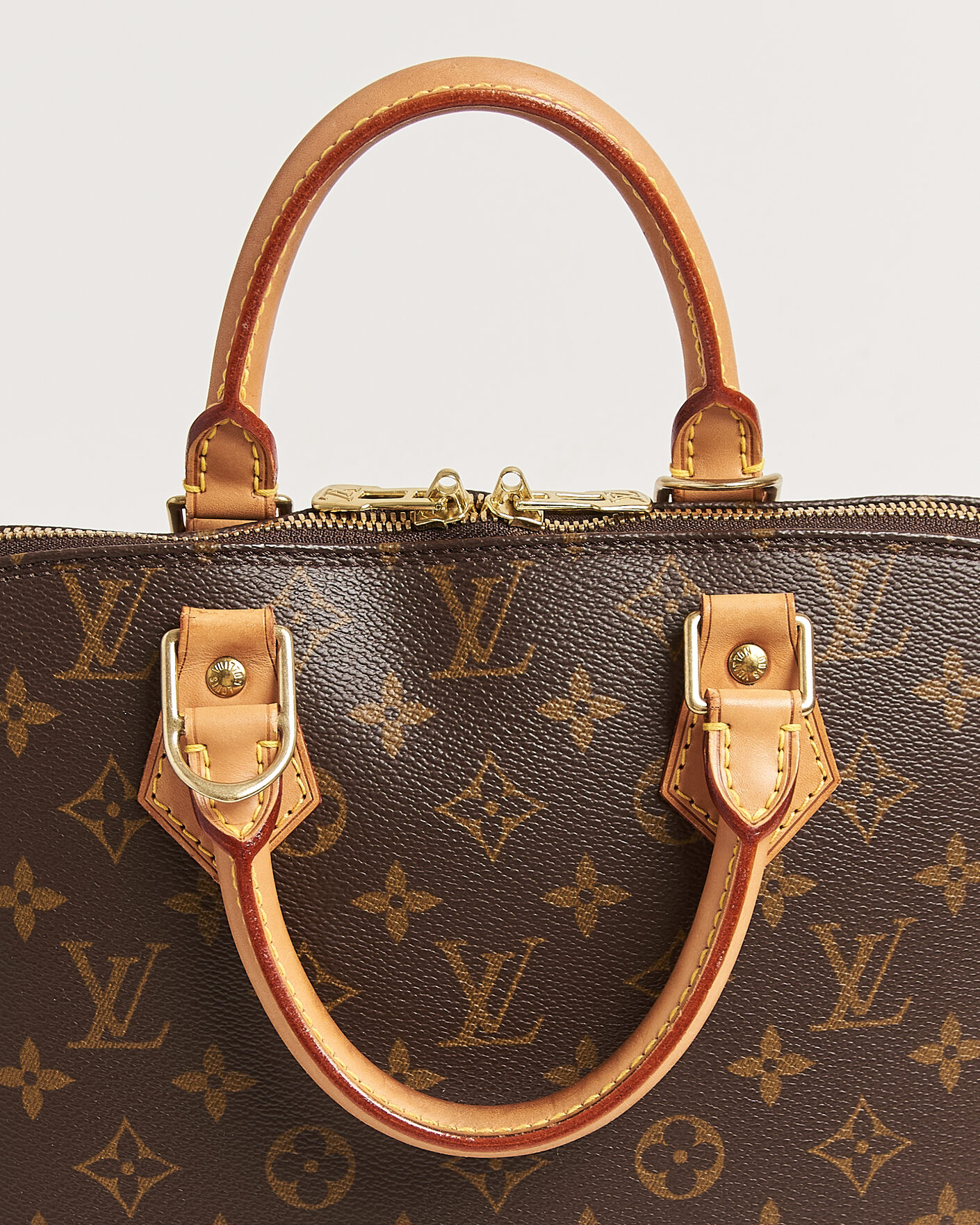 Herre | Pre-Owned & Vintage Bags | Louis Vuitton Pre-Owned | Alma Bag PM Monogram