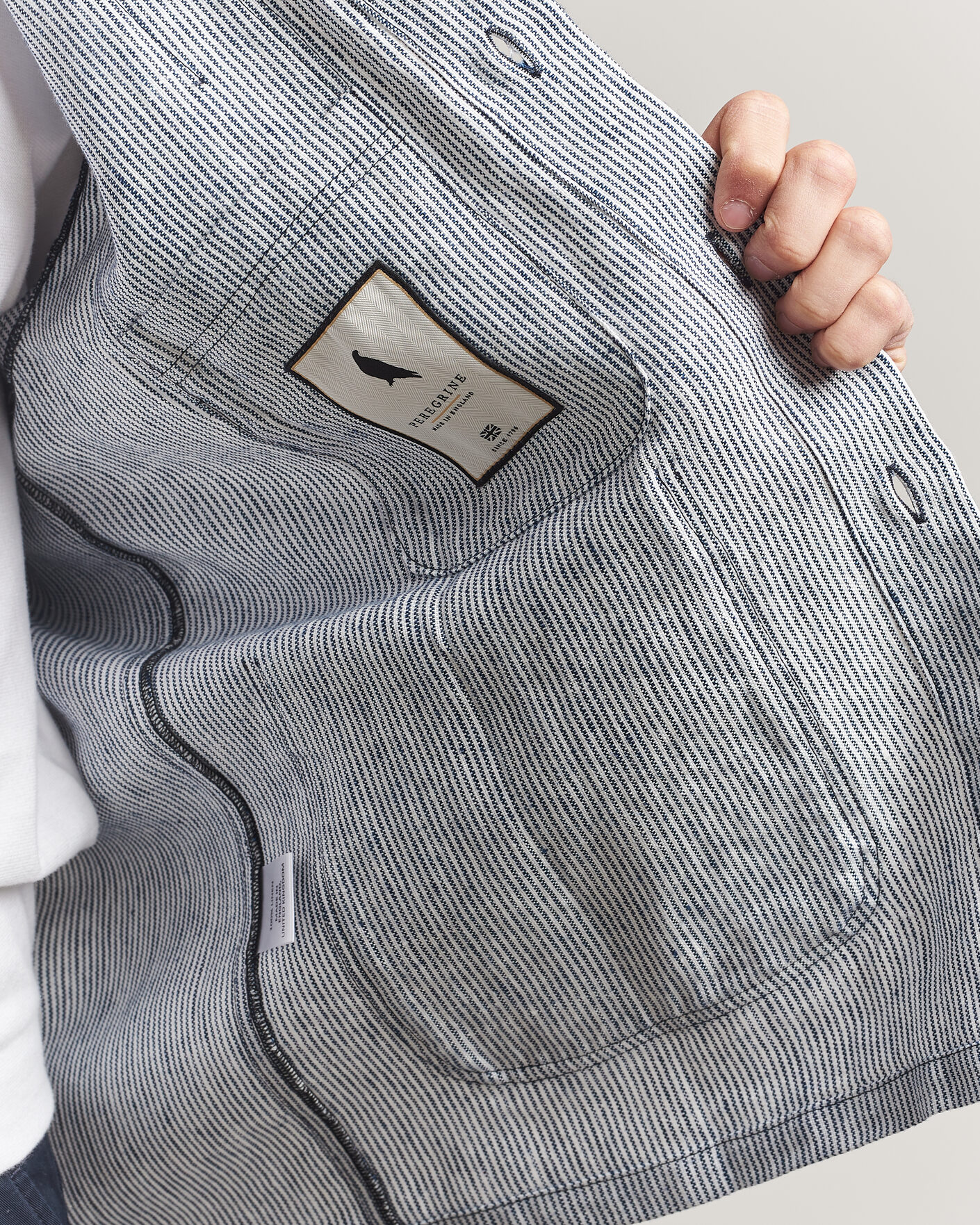 Herre | Skjorter | Peregrine | Windsor Linen Shacket Navy Stripe