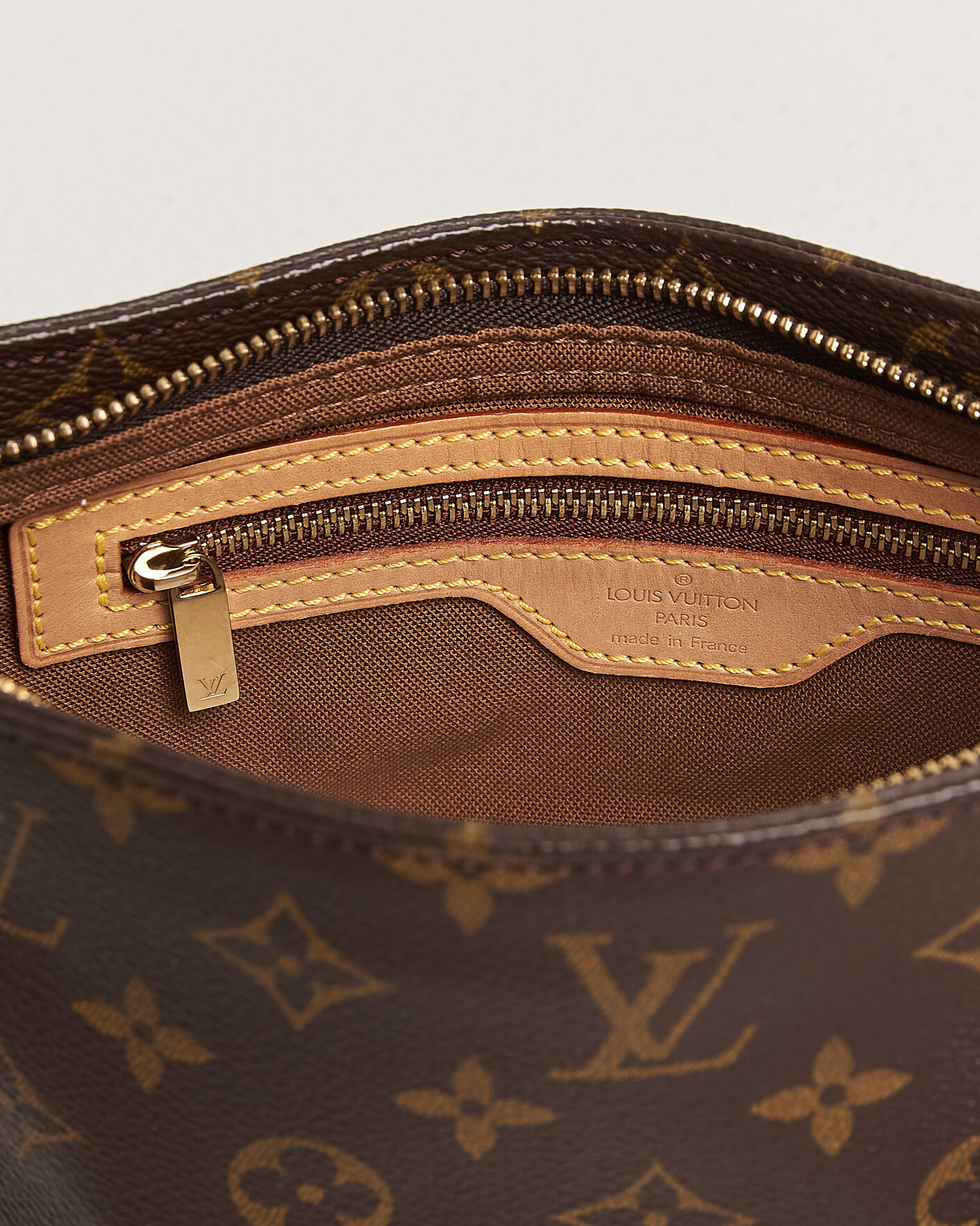 Herre | Pre-Owned & Vintage Bags | Louis Vuitton Pre-Owned | Trotteur Crossbody Bag Monogram