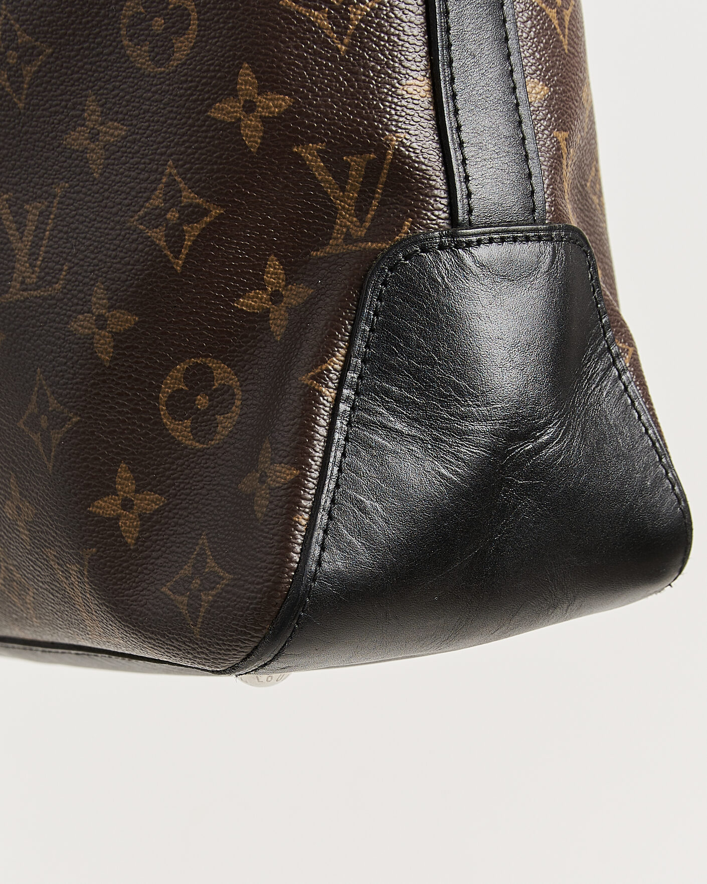 Herre | Pre-Owned & Vintage Bags | Louis Vuitton Pre-Owned | Davis Totebag Monogram Macassar