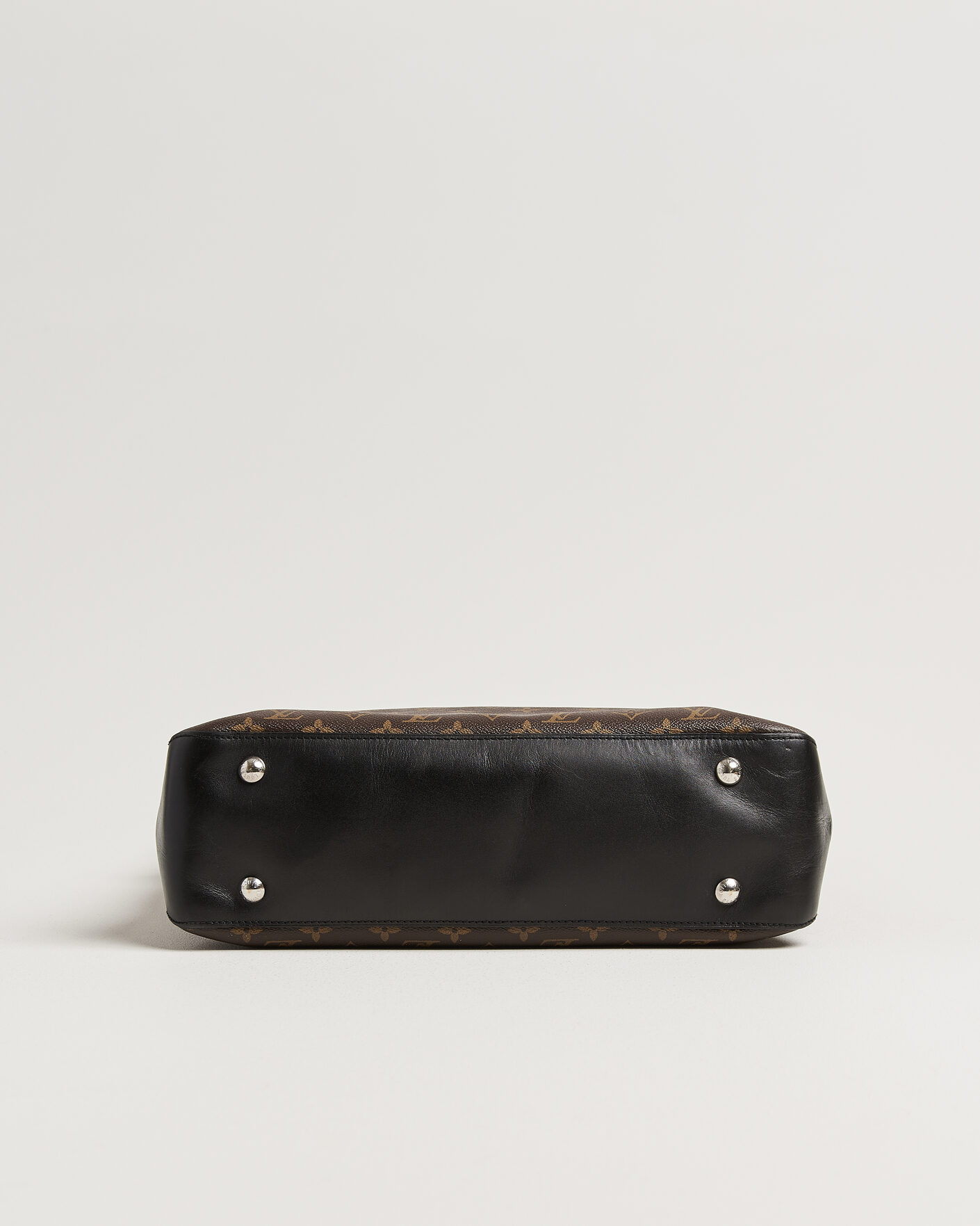 Herre | Pre-Owned & Vintage Bags | Louis Vuitton Pre-Owned | Davis Totebag Monogram Macassar