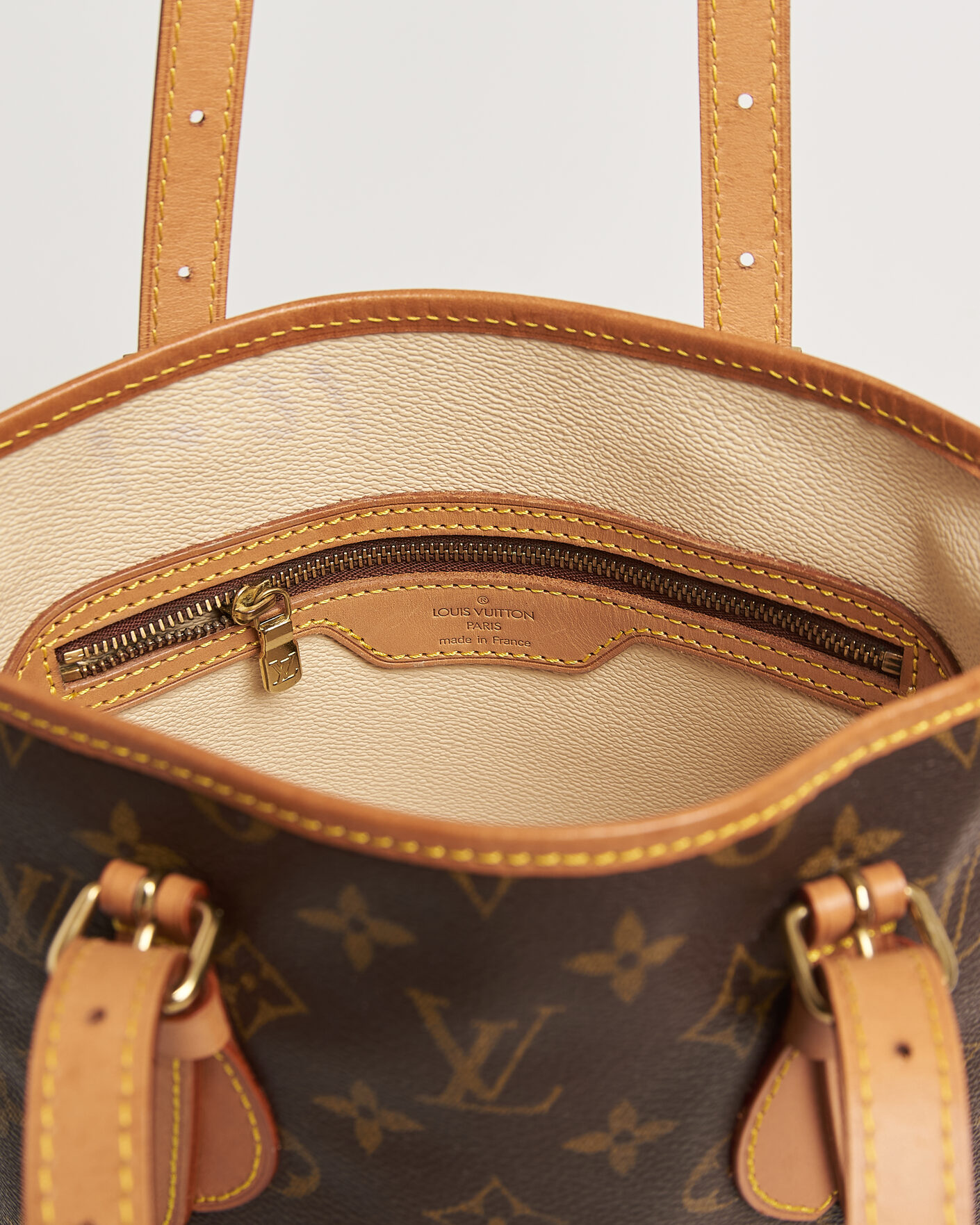 Herre | Pre-Owned & Vintage Bags | Louis Vuitton Pre-Owned | Bucket PM Bag Monogram