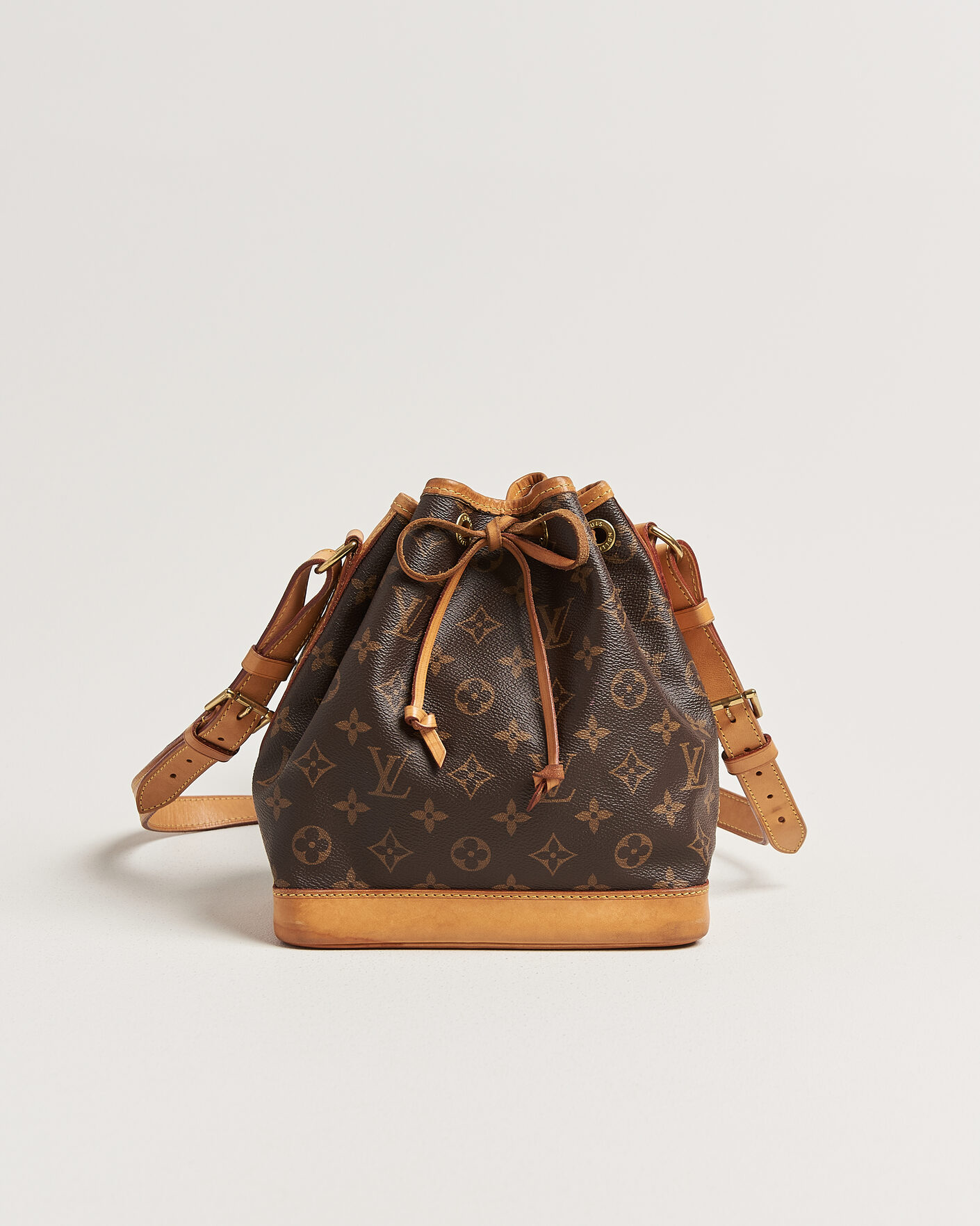Herre | Pre-Owned & Vintage Bags | Louis Vuitton Pre-Owned | Noé BB Monogram