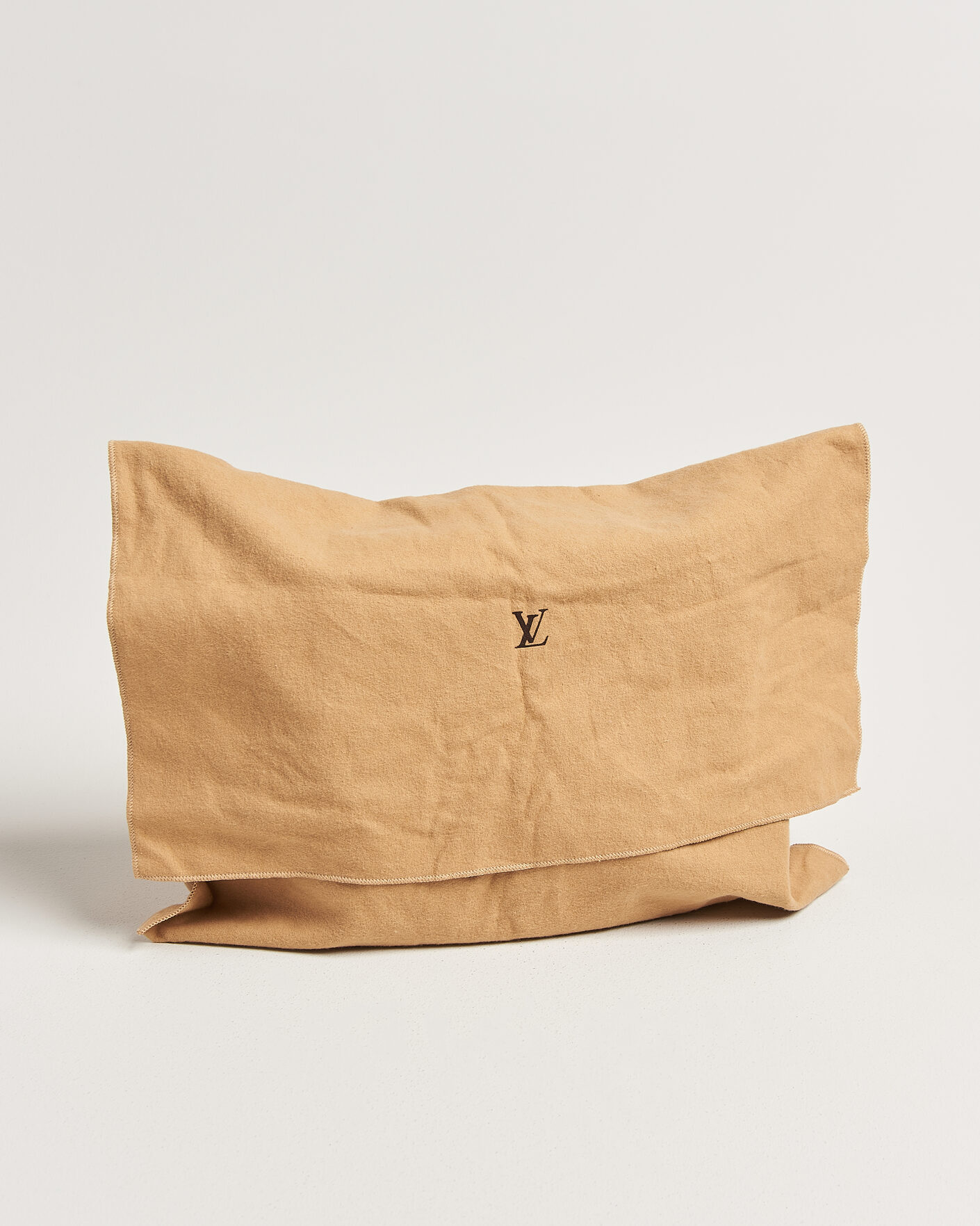 Herre | Pre-Owned & Vintage Bags | Louis Vuitton Pre-Owned | Saint Cloud GM Bag Monogram
