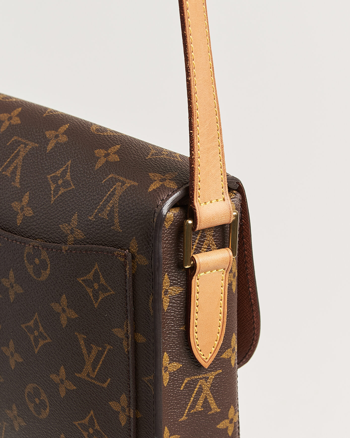 Herre | Pre-Owned & Vintage Bags | Louis Vuitton Pre-Owned | Saint Cloud GM Bag Monogram