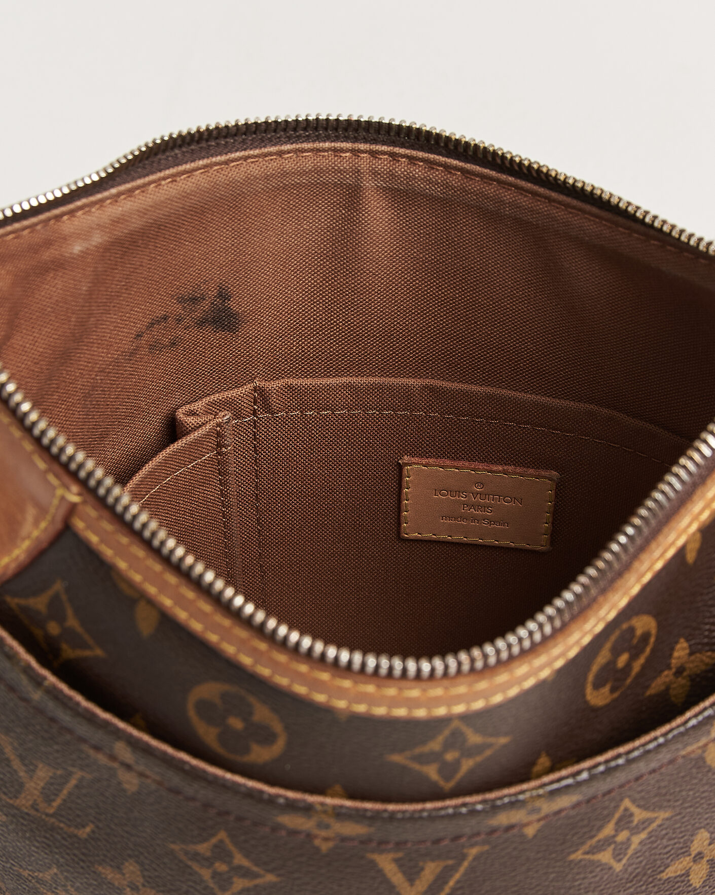 Herre | Pre-Owned & Vintage Bags | Louis Vuitton Pre-Owned | Odeon PM Bag Monogram
