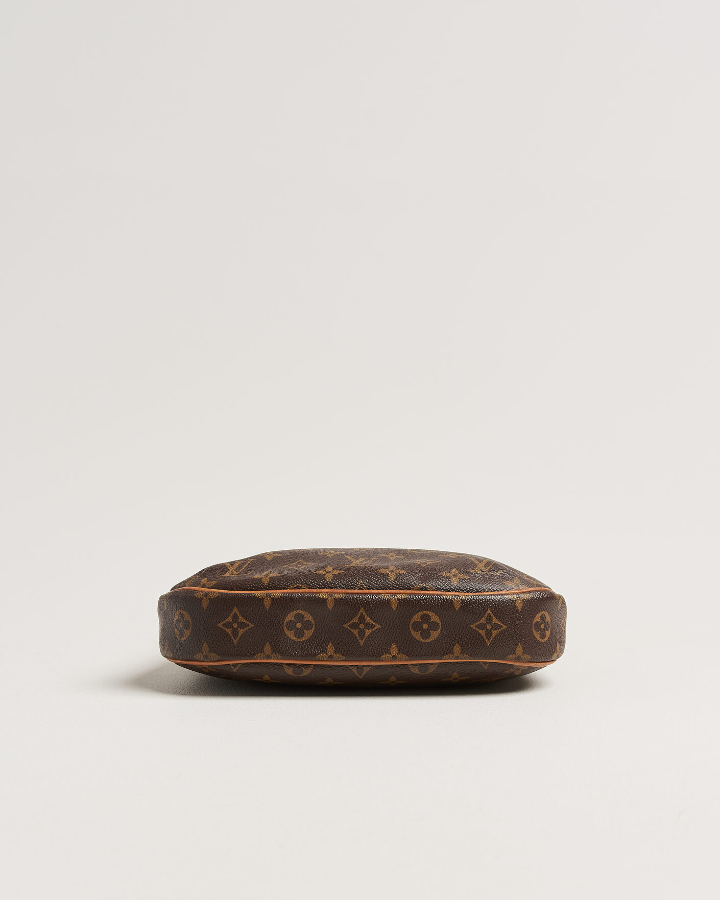 Herre | Pre-Owned & Vintage Bags | Louis Vuitton Pre-Owned | Odeon PM Bag Monogram