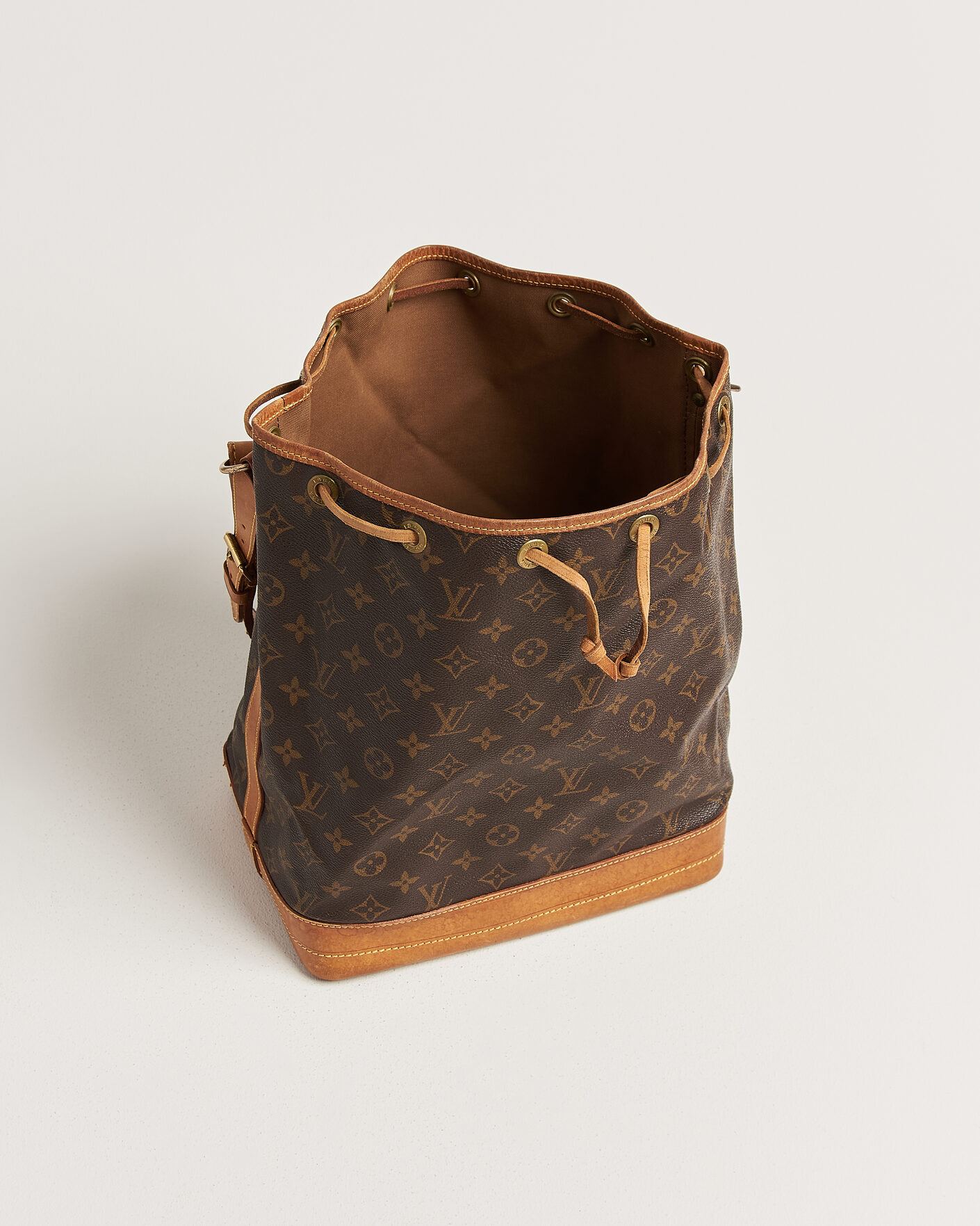 Herre | Pre-Owned & Vintage Bags | Louis Vuitton Pre-Owned | Noé Monogram