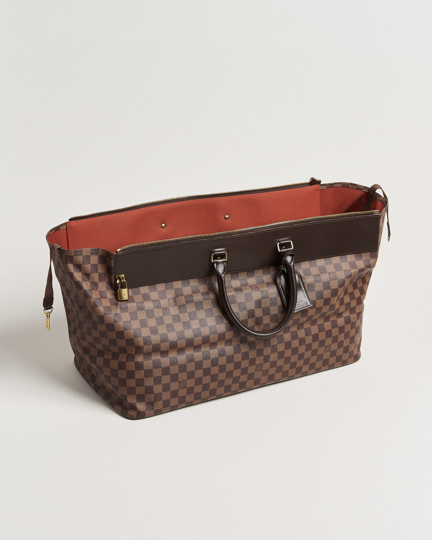 Herre | Pre-Owned & Vintage Bags | Louis Vuitton Pre-Owned | Greenwich GM Travel Bag Damier Ebene