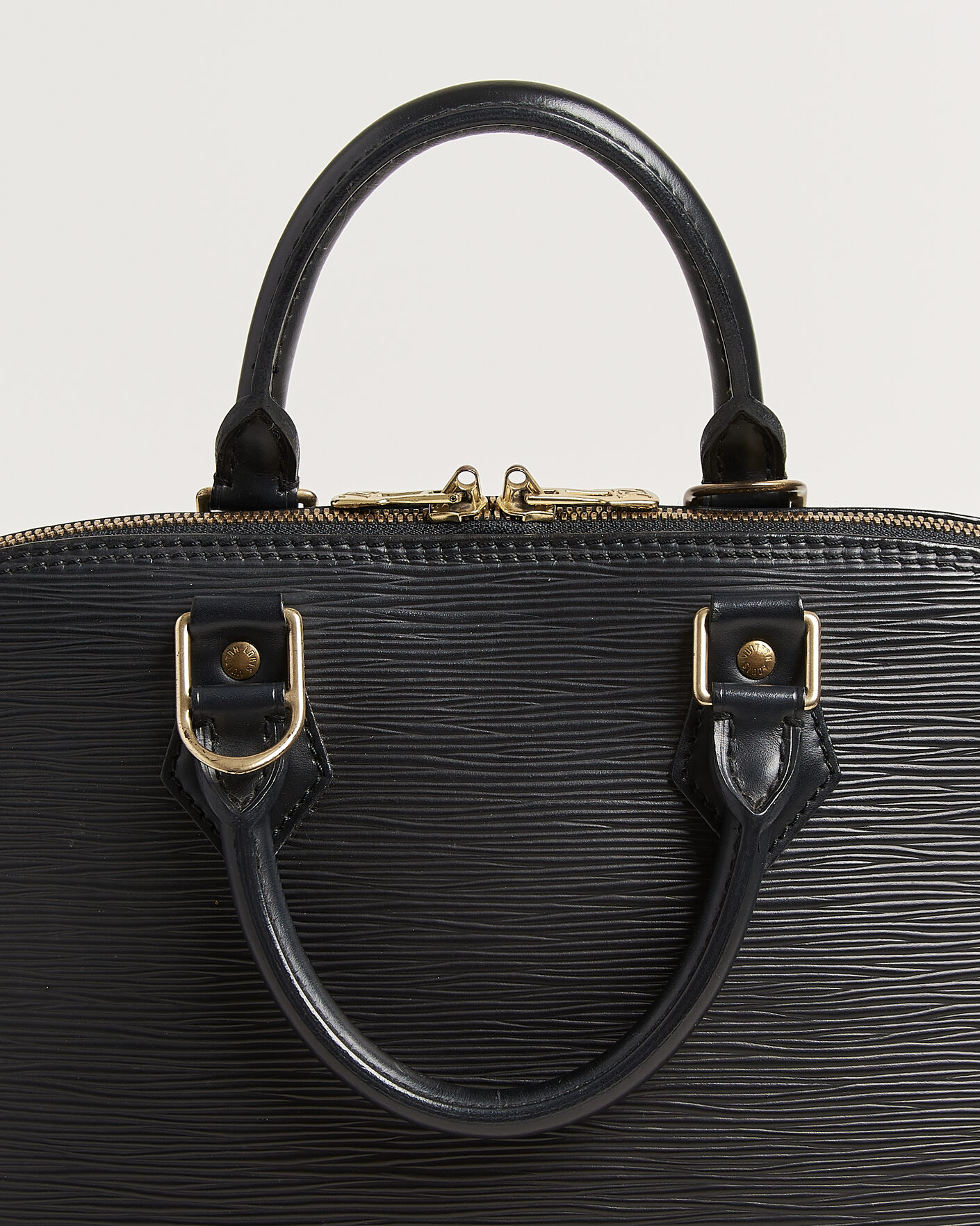 Herre | Pre-Owned & Vintage Bags | Louis Vuitton Pre-Owned | Alma PM Bag Epi Leather Black