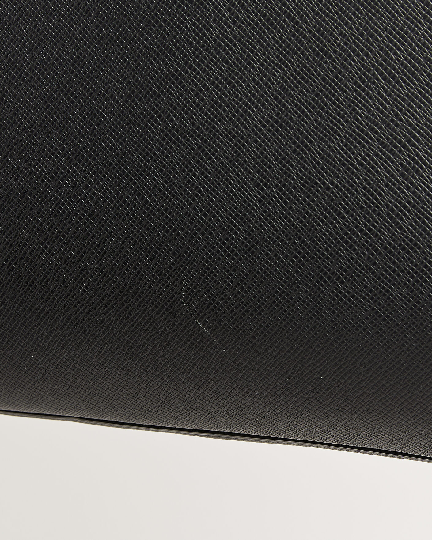 Herre | Pre-Owned & Vintage Bags | Louis Vuitton Pre-Owned | Overnight Bag Taiga Leather Black