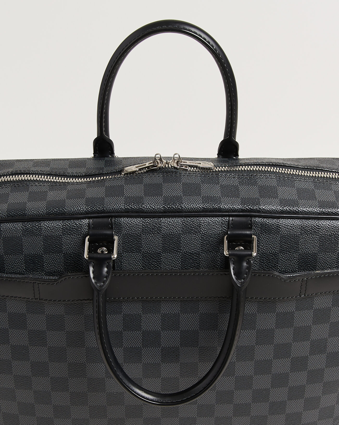 Herre | Pre-Owned & Vintage Bags | Louis Vuitton Pre-Owned | Porte Documents Voyage Damier Graphite