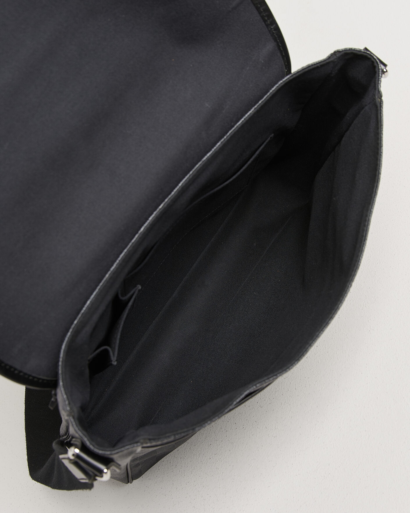 Herre | Pre-Owned & Vintage Bags | Louis Vuitton Pre-Owned | Daniel MM Shoulder Bag Damier Graphite