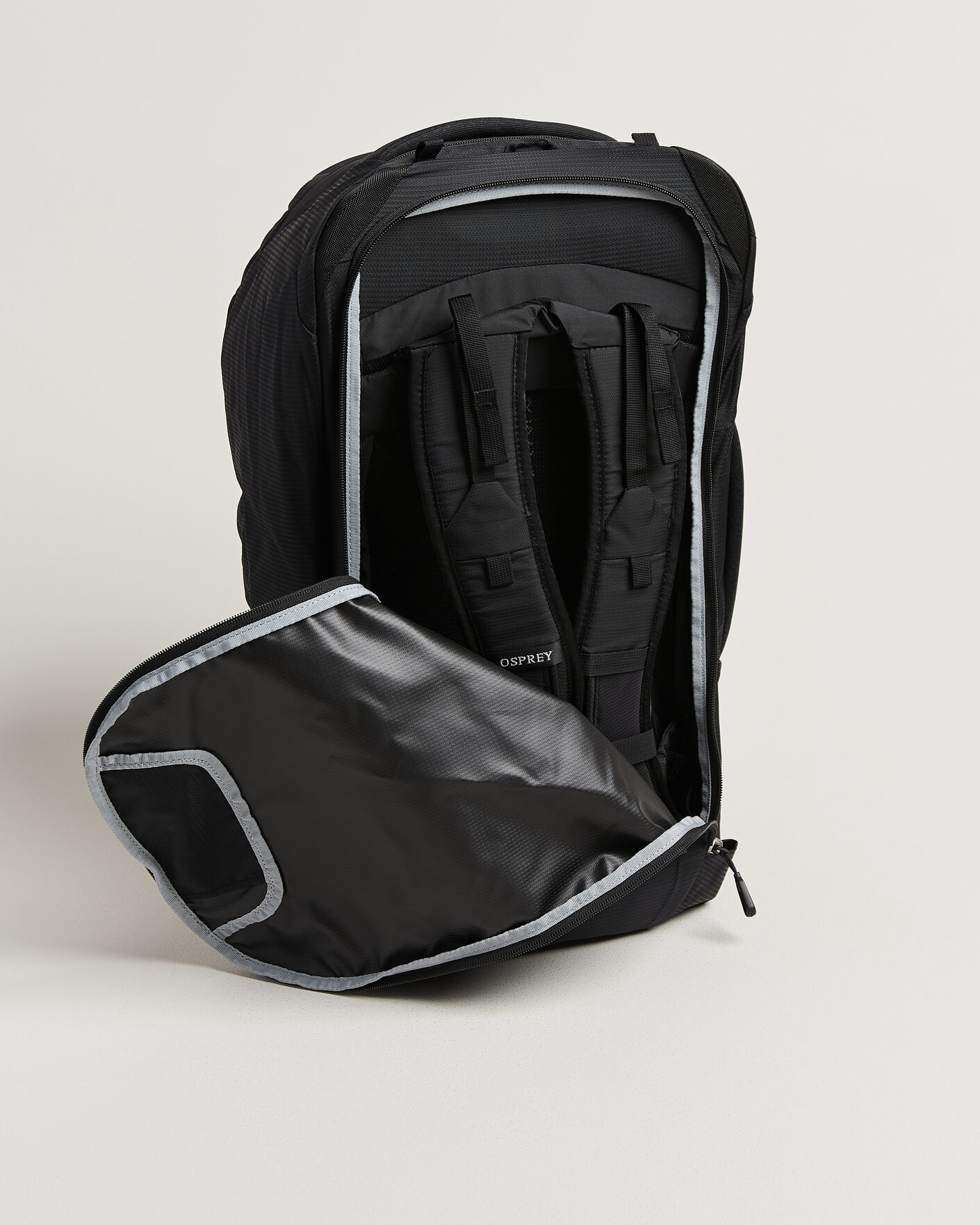 Herre | Tasker | Osprey | Farpoint 40 Black