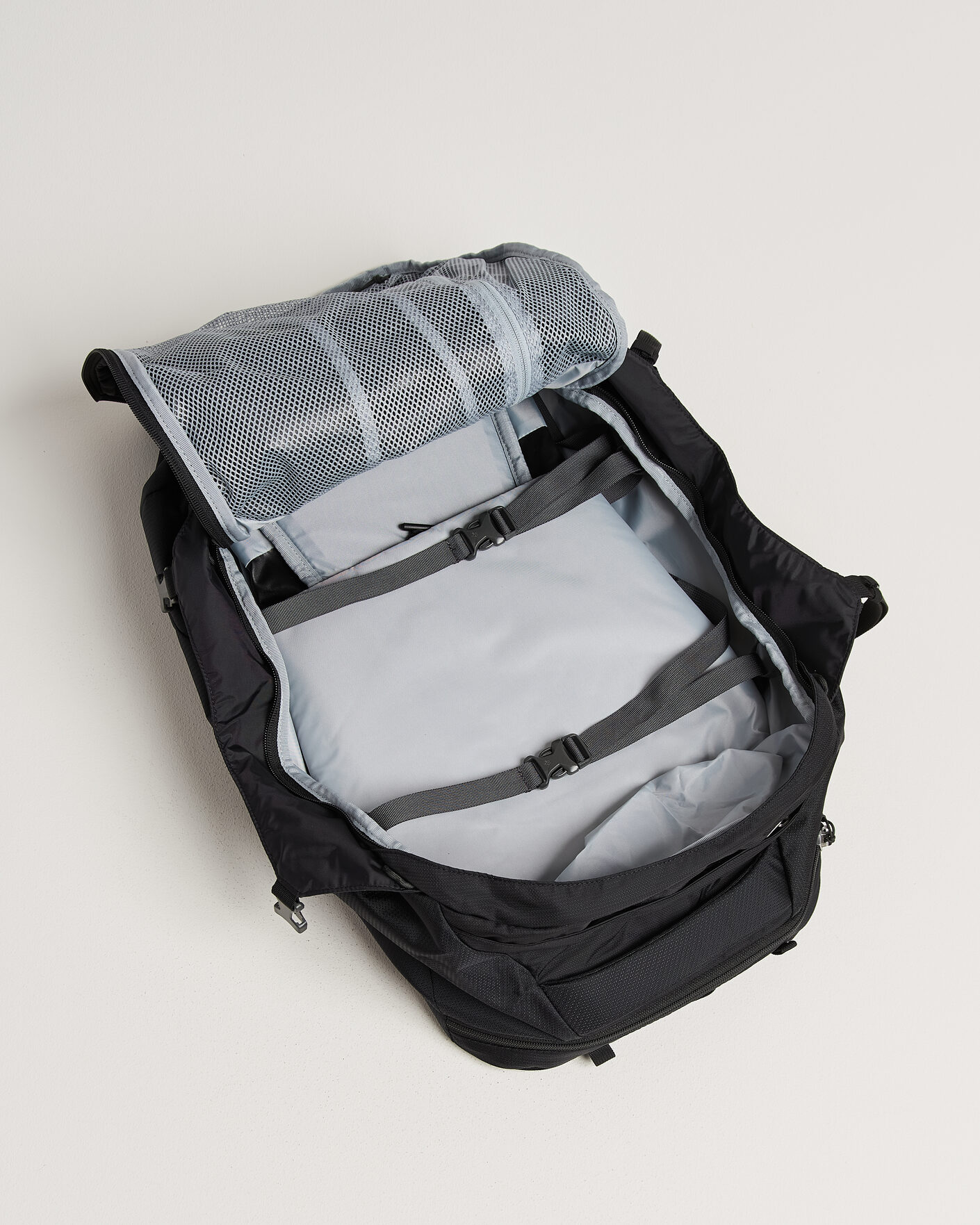 Herre | Tasker | Osprey | Farpoint 40 Black