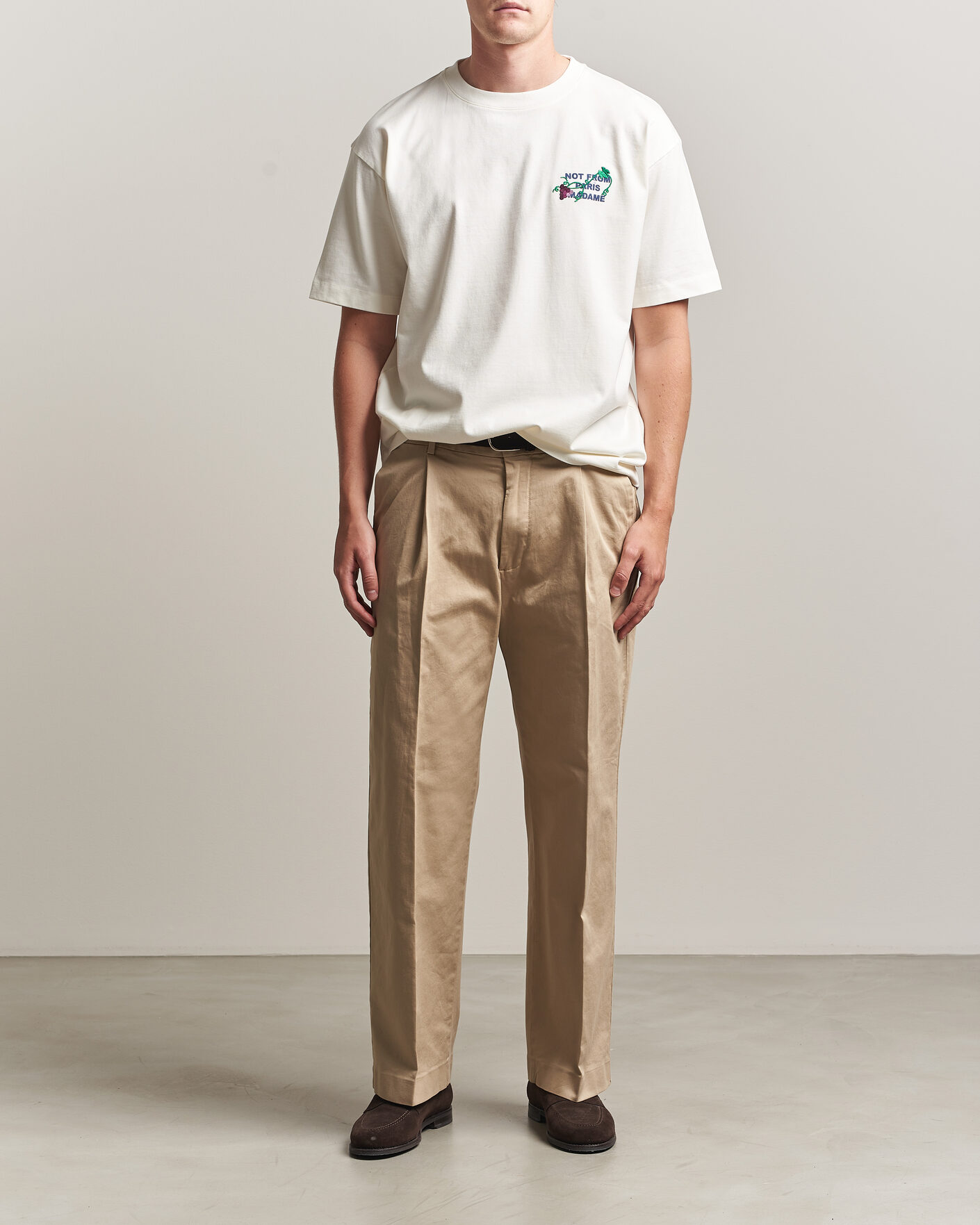 Herre | T-Shirts | Drôle de Monsieur | Vine Embroidered Slogan T-Shirt Off White