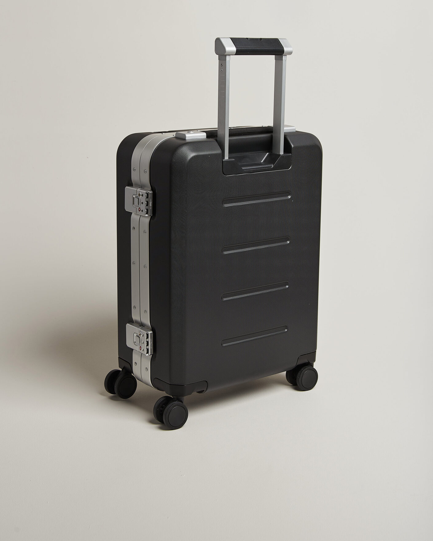 Herre | Tasker | DB | Ramverk Pro Carry On Silver/Black