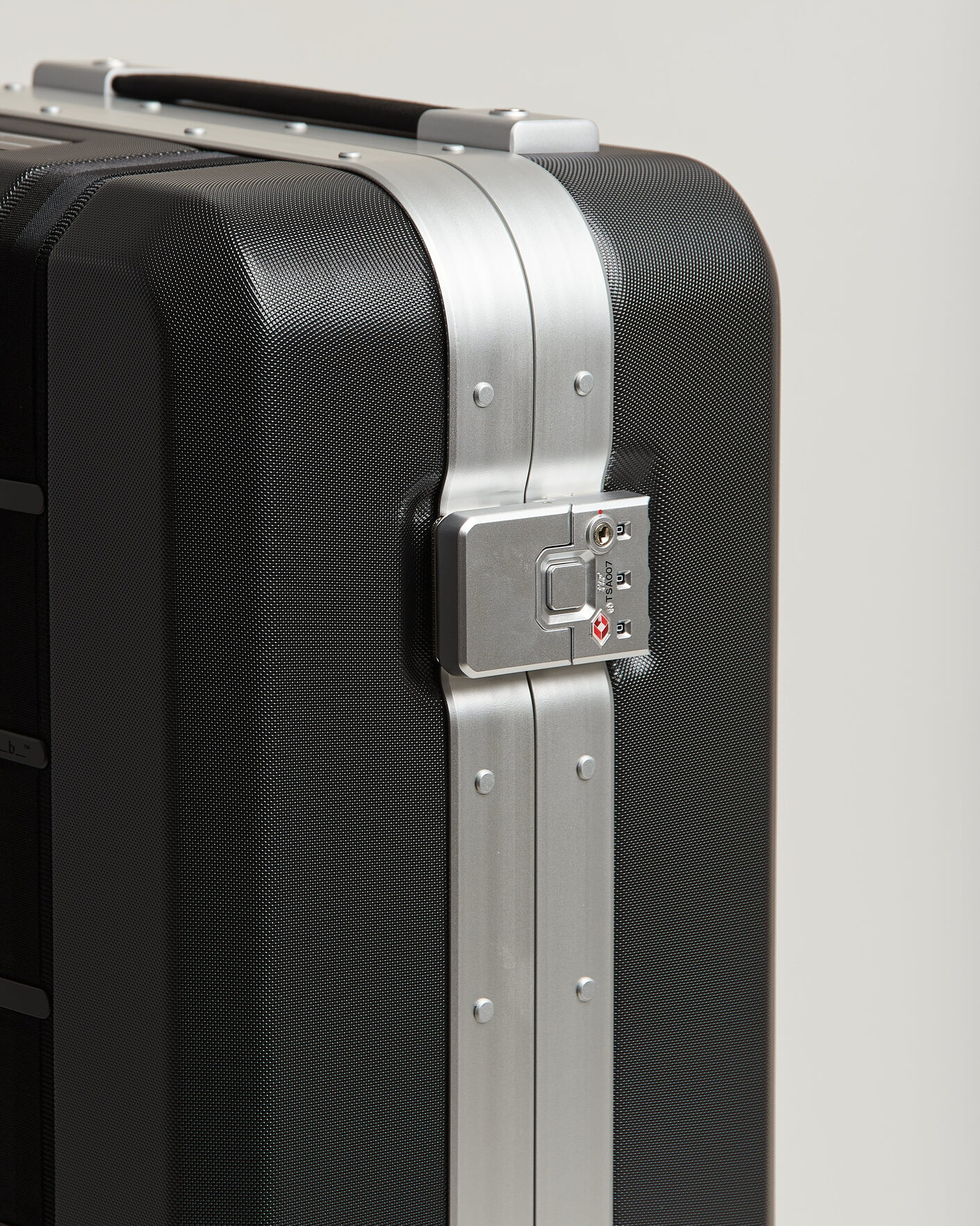 Herre | Tasker | DB | Ramverk Pro Carry On Silver/Black