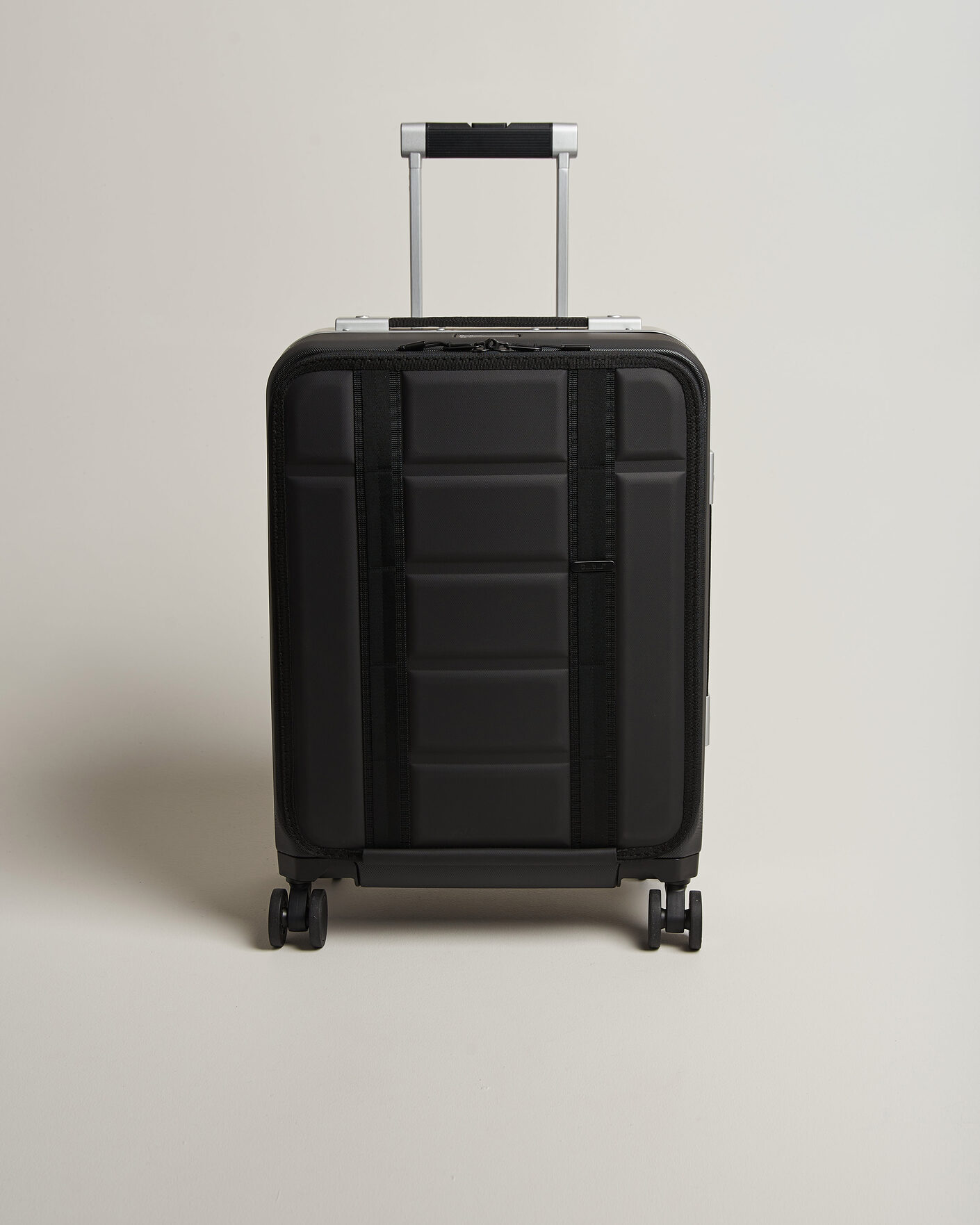 Herre | Tasker | DB | Ramverk Pro Front-Access Carry On Silver/Black