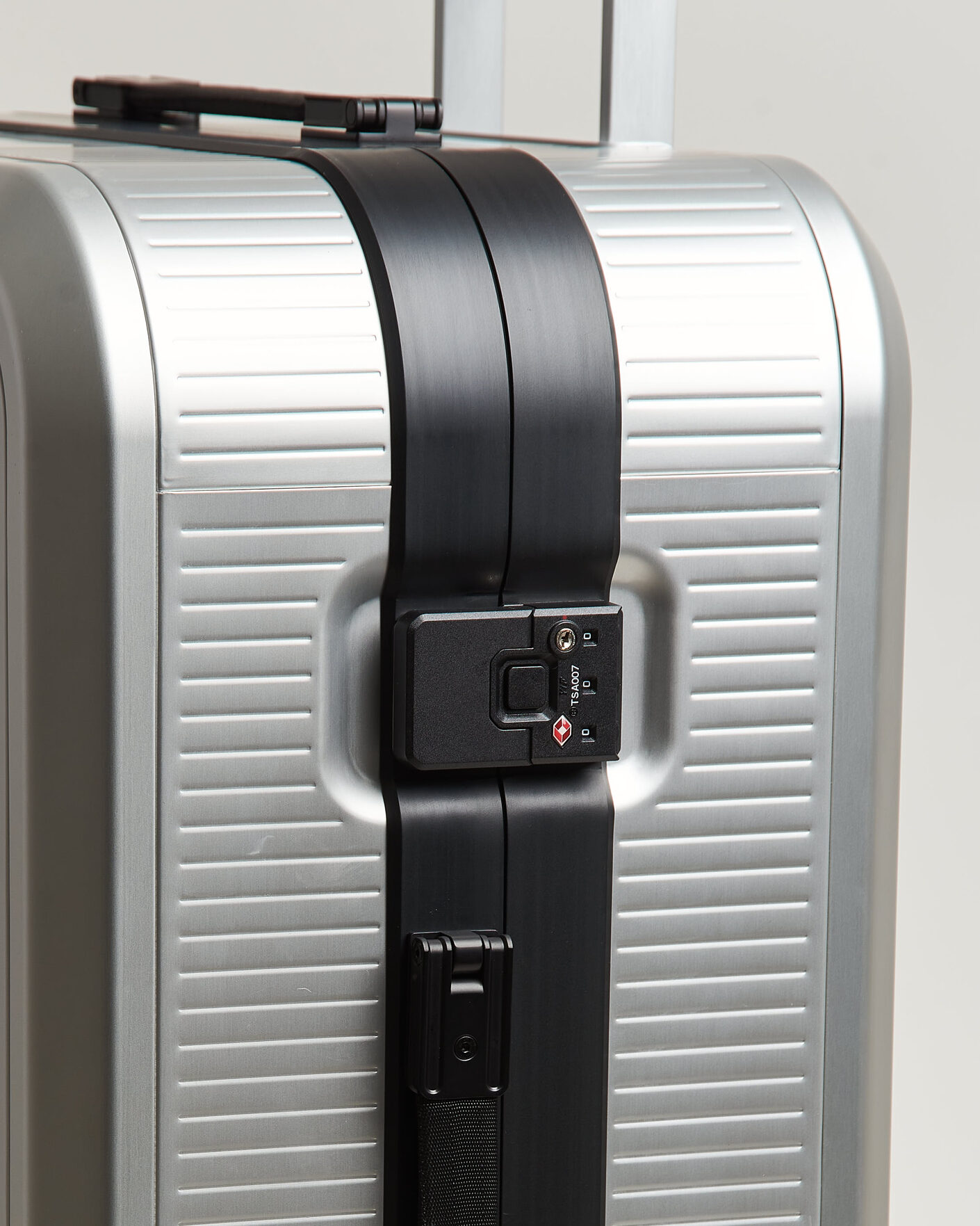 Herre | Tasker | DB | Ramverk Alu Pro Check-In Luggage Large Silver/Onyx