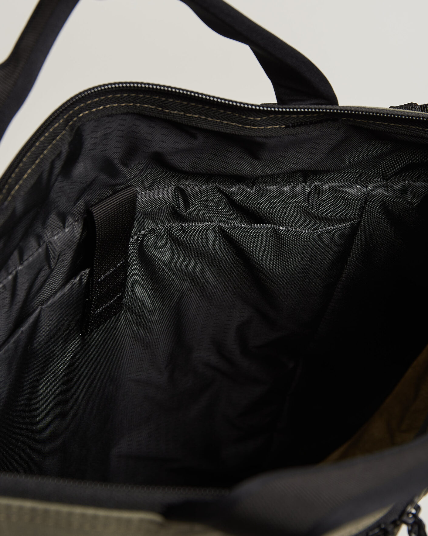Herre | DB Utility Tote 32L Forest Green | DB | Utility Tote 32L Forest Green